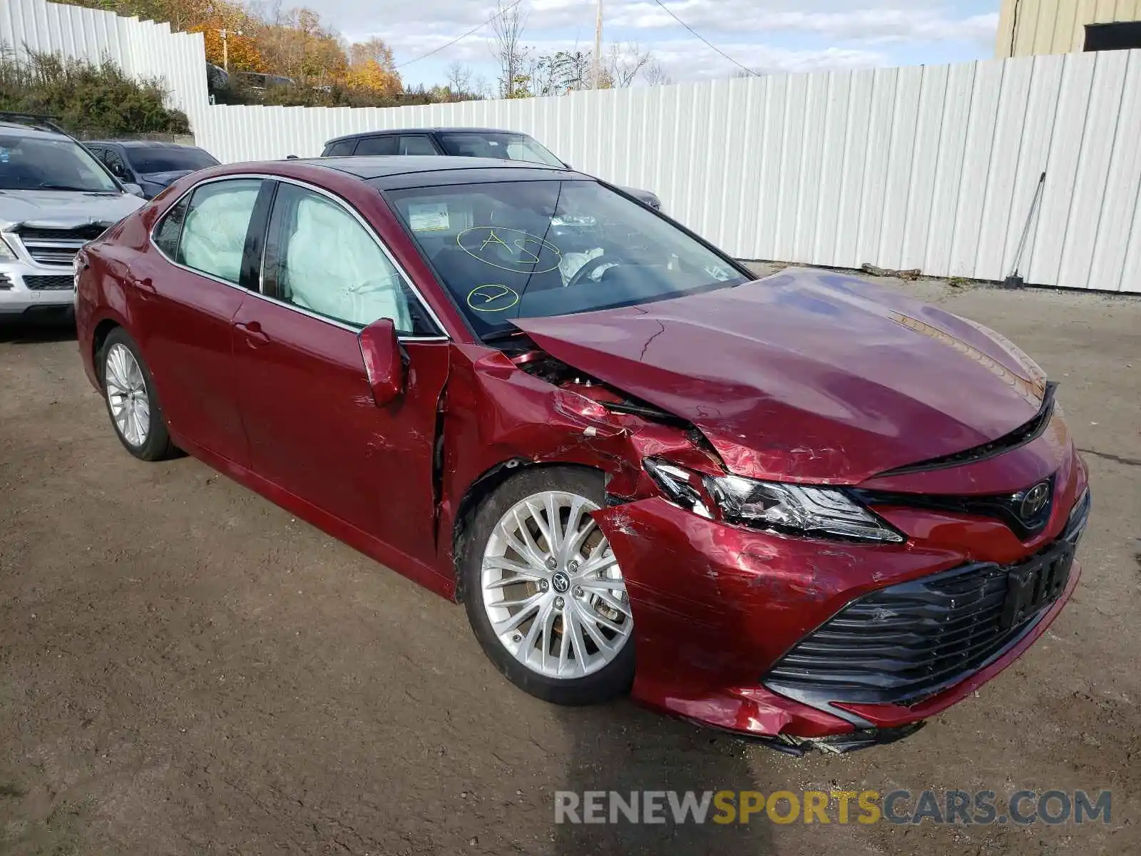 1 Photograph of a damaged car 4T1B11HK6KU775508 TOYOTA CAMRY 2019