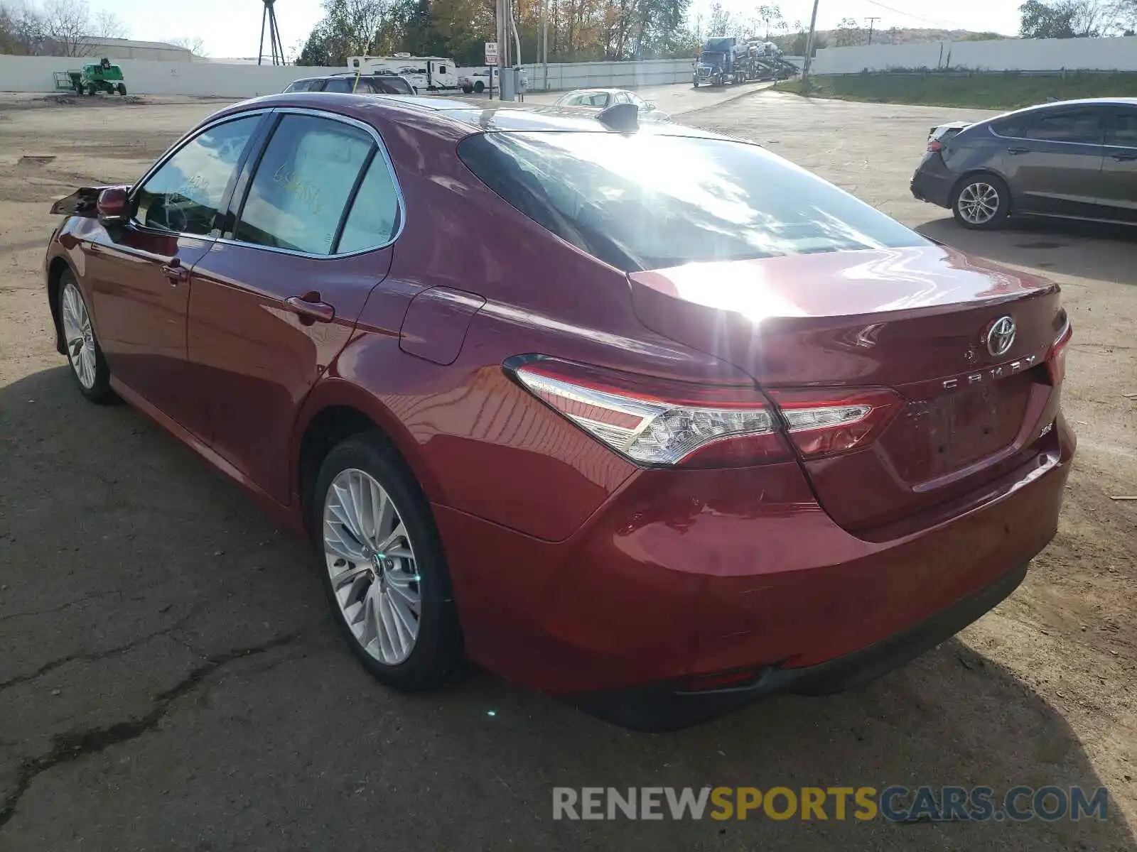 3 Photograph of a damaged car 4T1B11HK6KU775508 TOYOTA CAMRY 2019