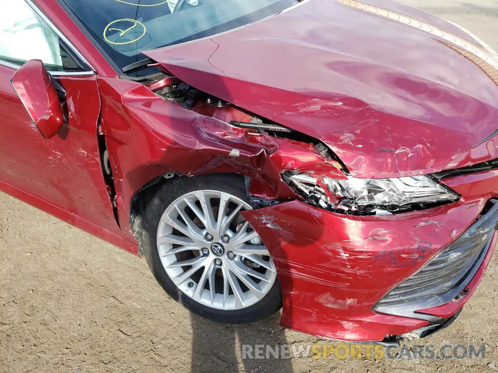 9 Photograph of a damaged car 4T1B11HK6KU775508 TOYOTA CAMRY 2019