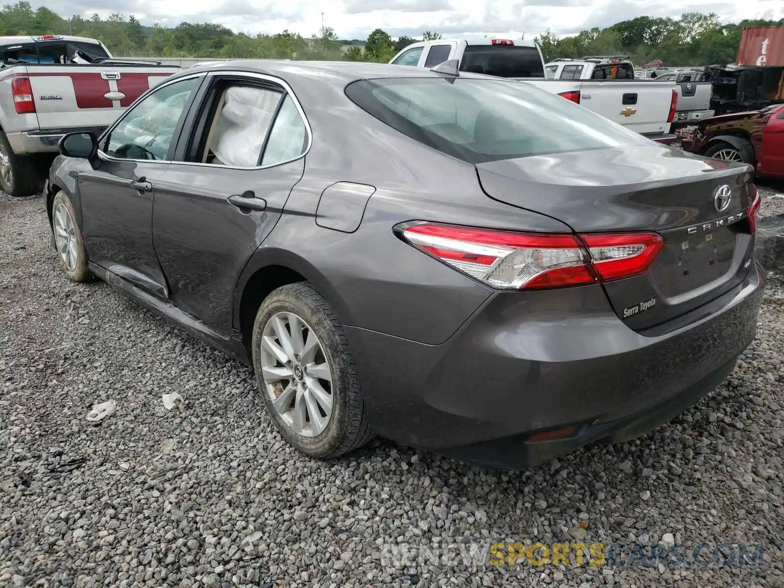 3 Photograph of a damaged car 4T1B11HK6KU776741 TOYOTA CAMRY 2019