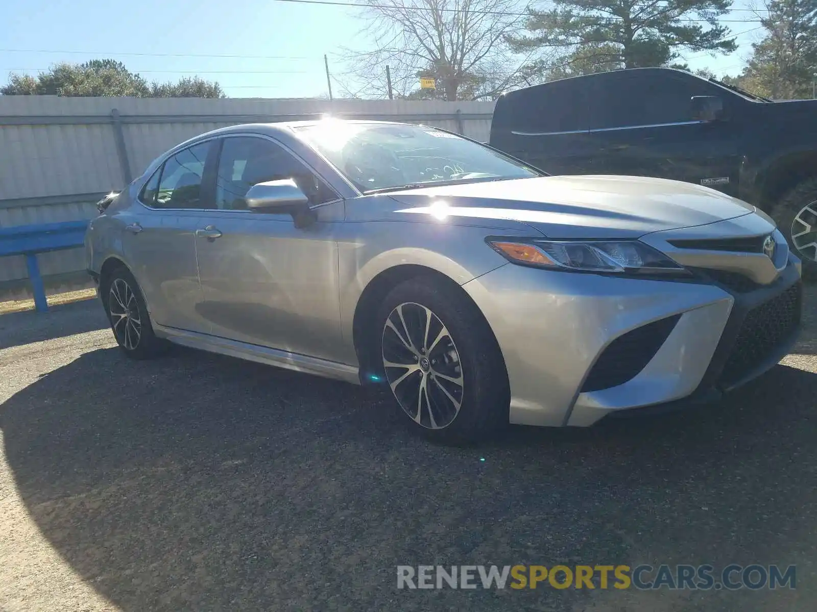 1 Photograph of a damaged car 4T1B11HK6KU778439 TOYOTA CAMRY 2019