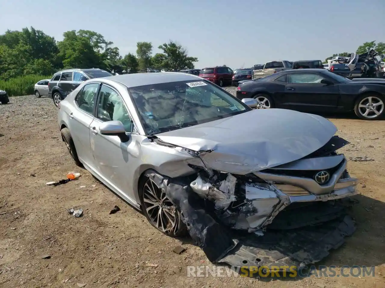 1 Photograph of a damaged car 4T1B11HK6KU780014 TOYOTA CAMRY 2019