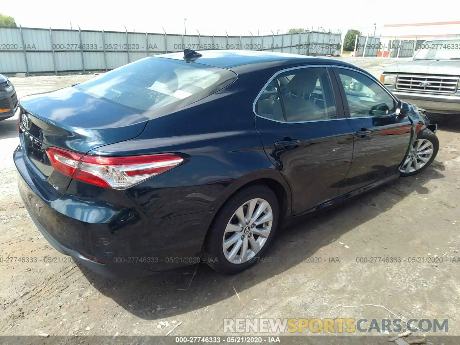 4 Фотография поврежденного автомобиля 4T1B11HK6KU780806 TOYOTA CAMRY 2019