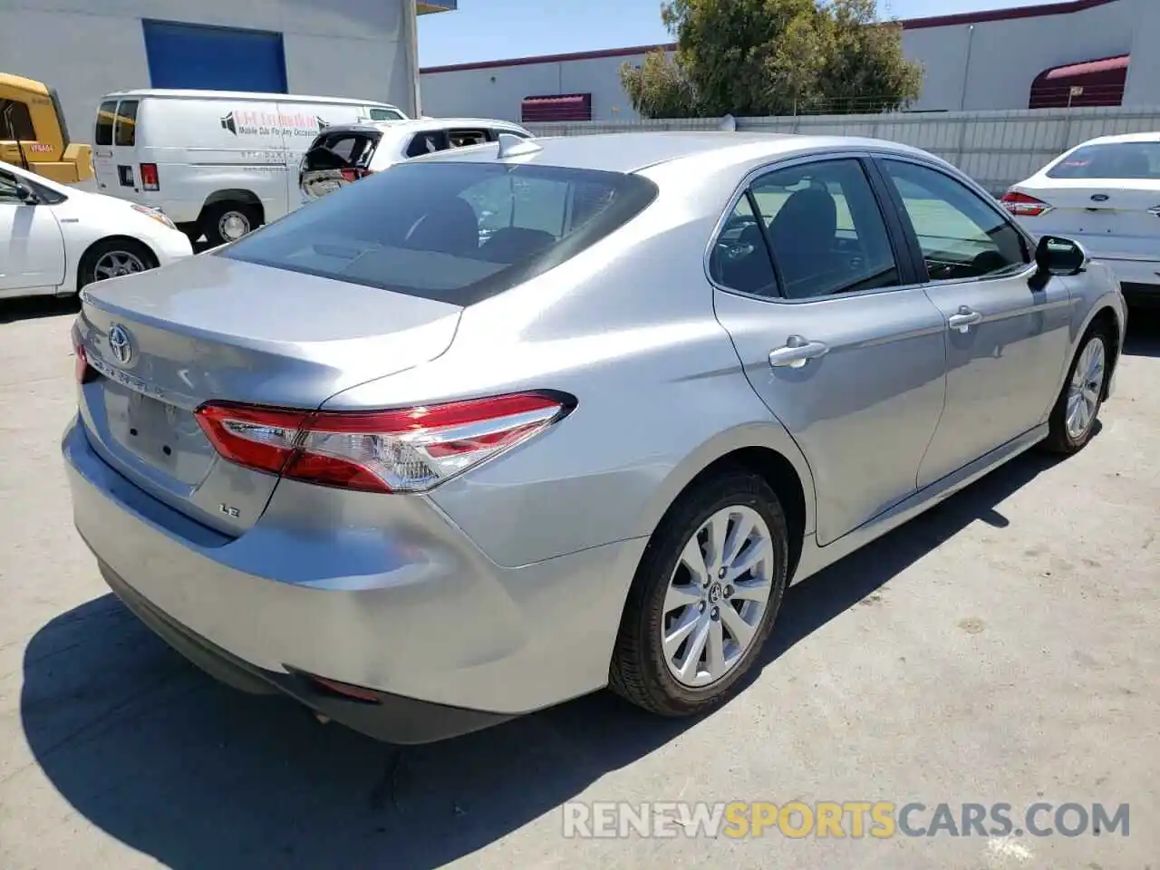 4 Photograph of a damaged car 4T1B11HK6KU781356 TOYOTA CAMRY 2019