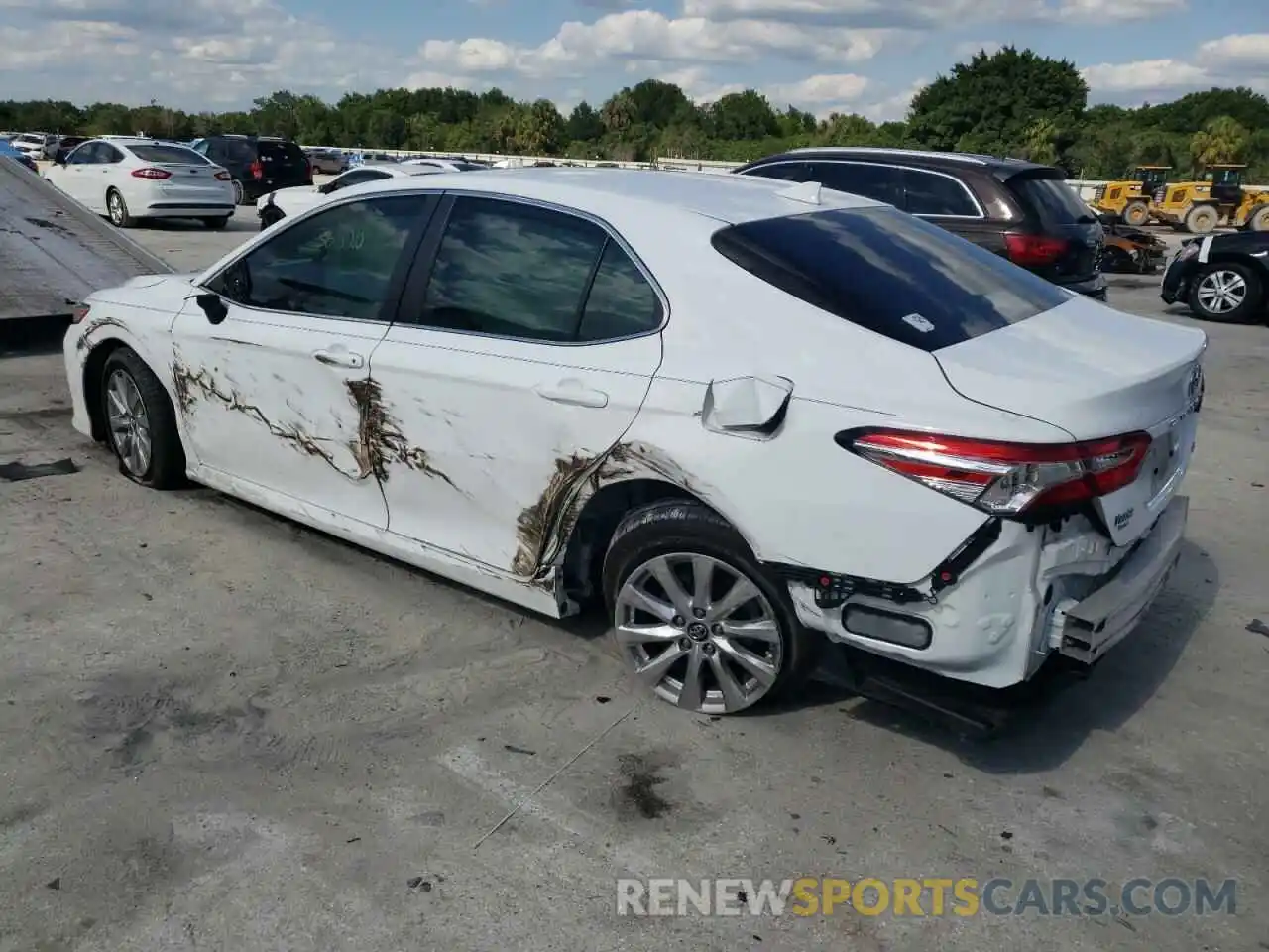 3 Photograph of a damaged car 4T1B11HK6KU781468 TOYOTA CAMRY 2019