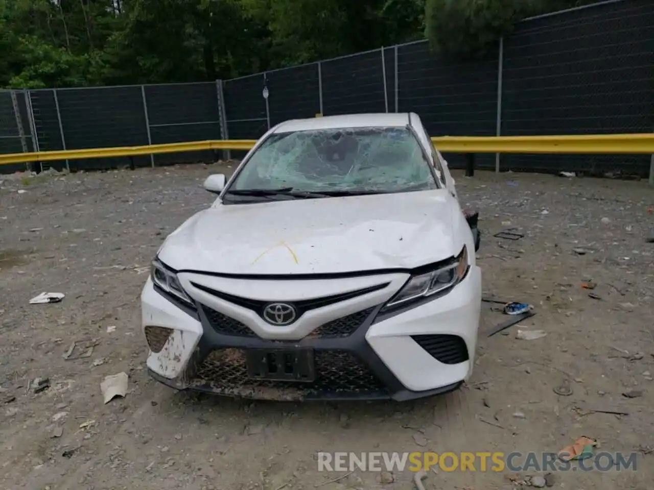 9 Photograph of a damaged car 4T1B11HK6KU782393 TOYOTA CAMRY 2019