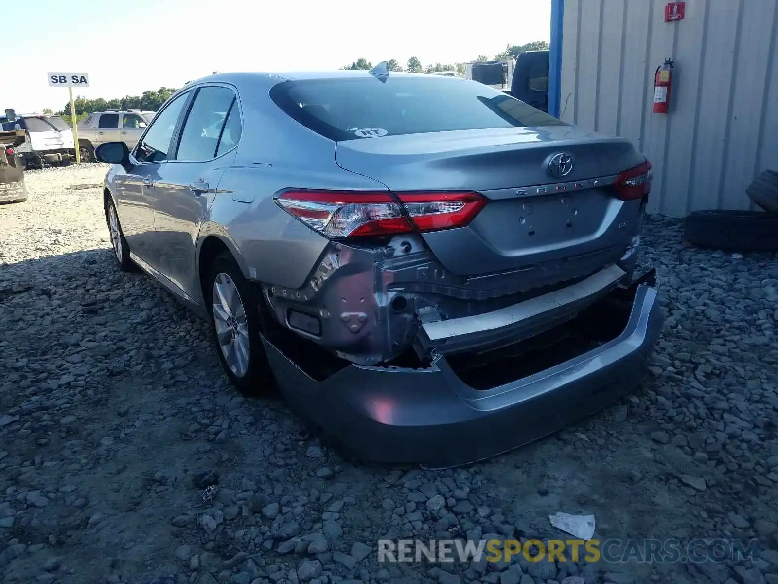 3 Photograph of a damaged car 4T1B11HK6KU782569 TOYOTA CAMRY 2019