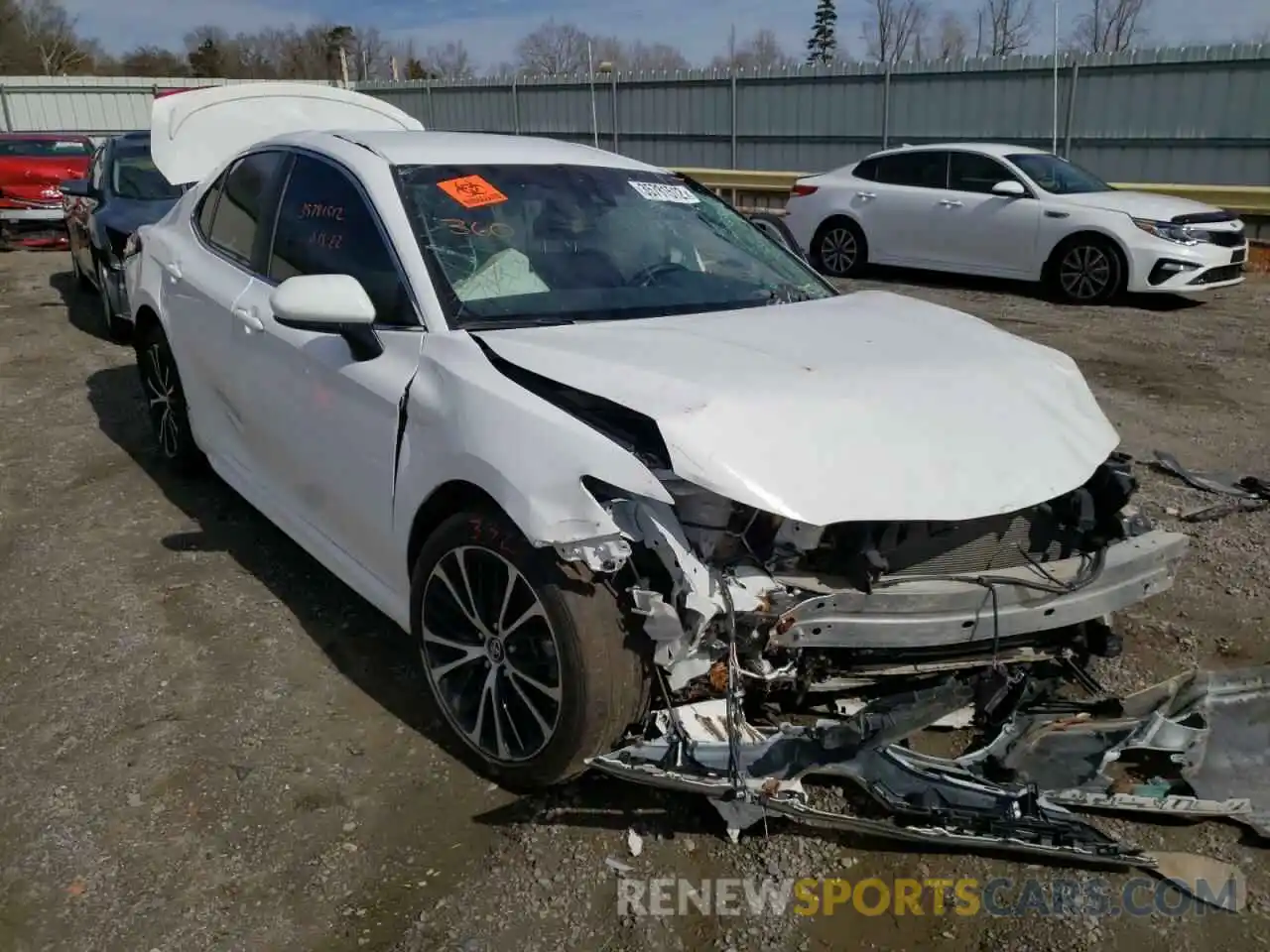 1 Photograph of a damaged car 4T1B11HK6KU788016 TOYOTA CAMRY 2019