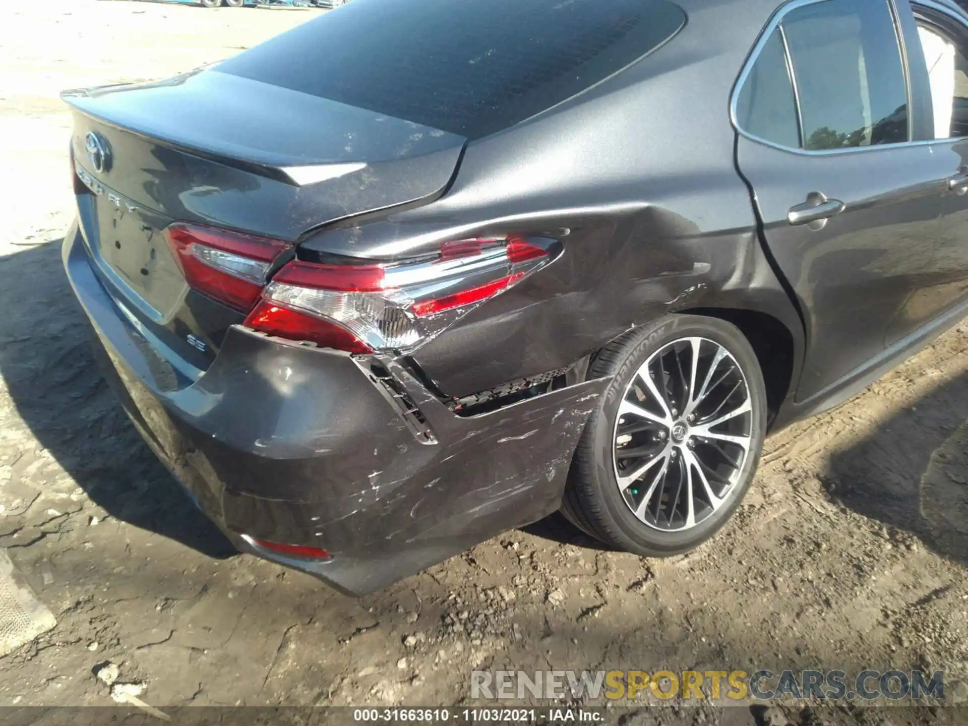 6 Photograph of a damaged car 4T1B11HK6KU790493 TOYOTA CAMRY 2019