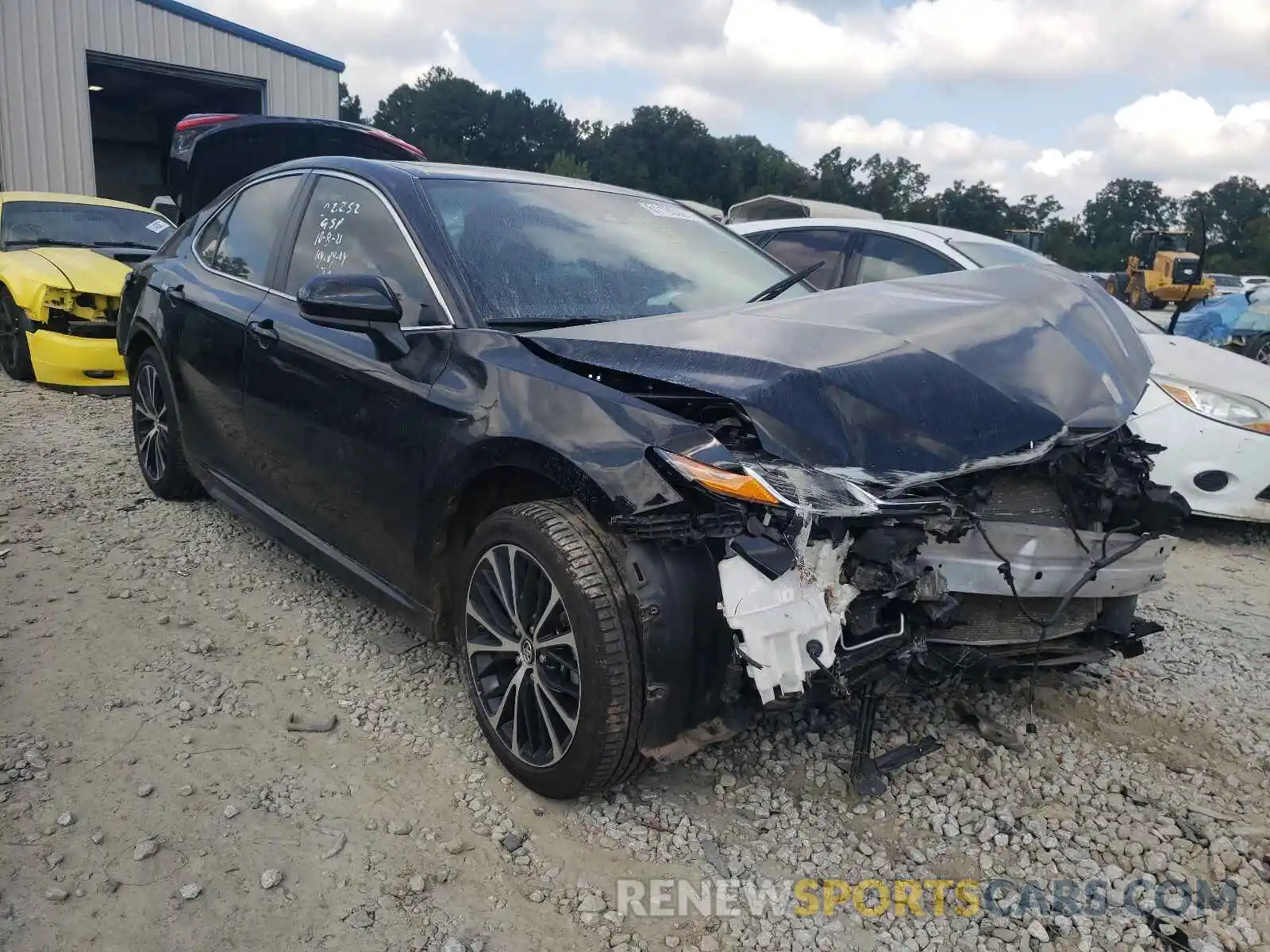 1 Photograph of a damaged car 4T1B11HK6KU791546 TOYOTA CAMRY 2019