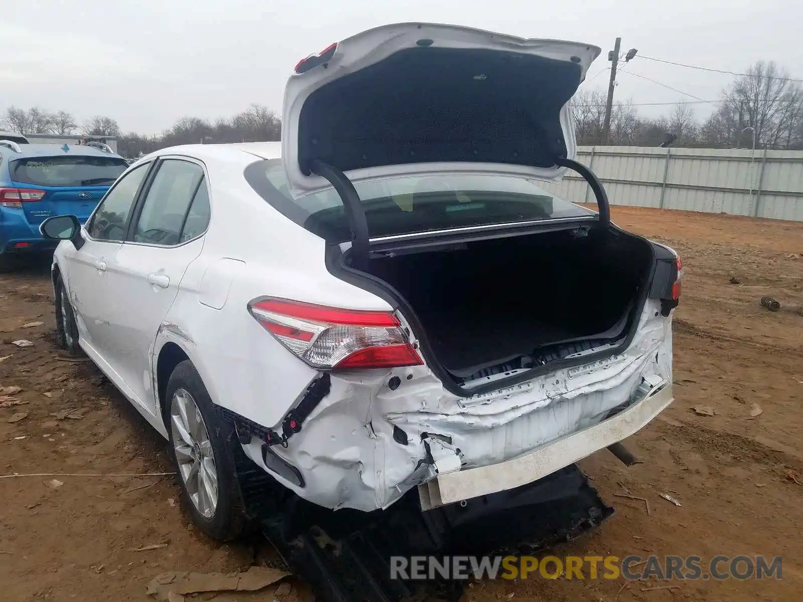 3 Photograph of a damaged car 4T1B11HK6KU792373 TOYOTA CAMRY 2019