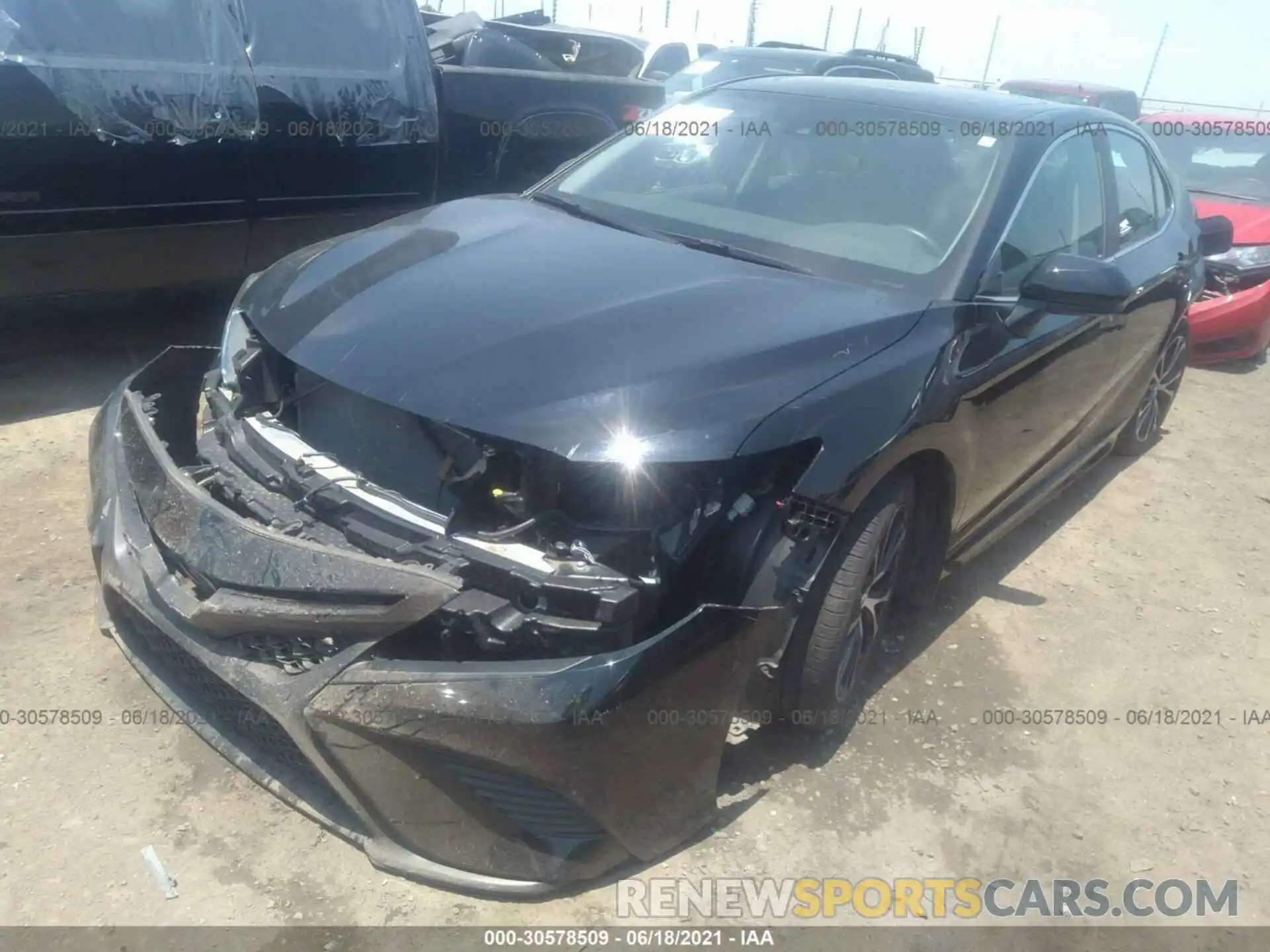 2 Photograph of a damaged car 4T1B11HK6KU792650 TOYOTA CAMRY 2019