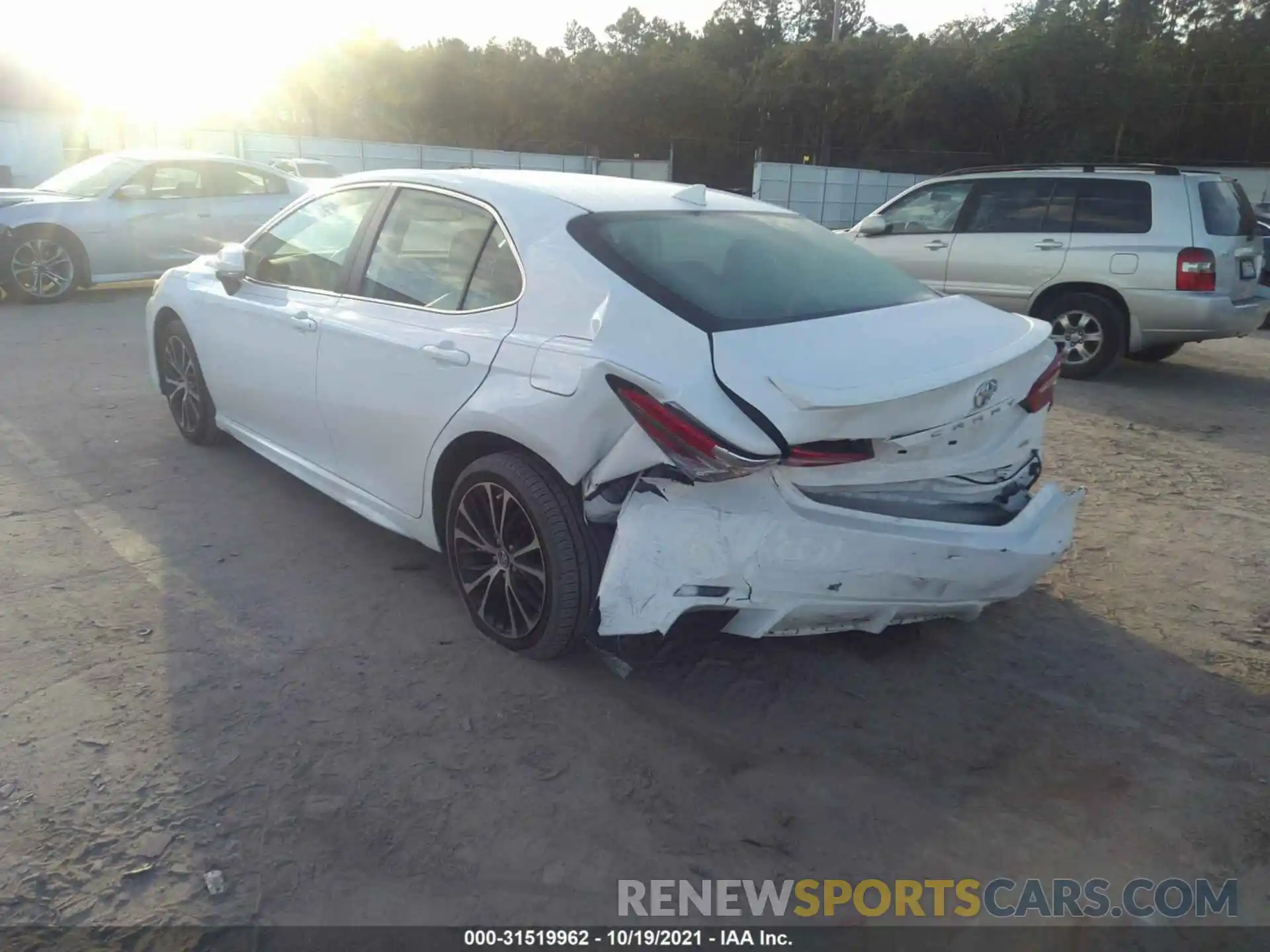 3 Photograph of a damaged car 4T1B11HK6KU792910 TOYOTA CAMRY 2019