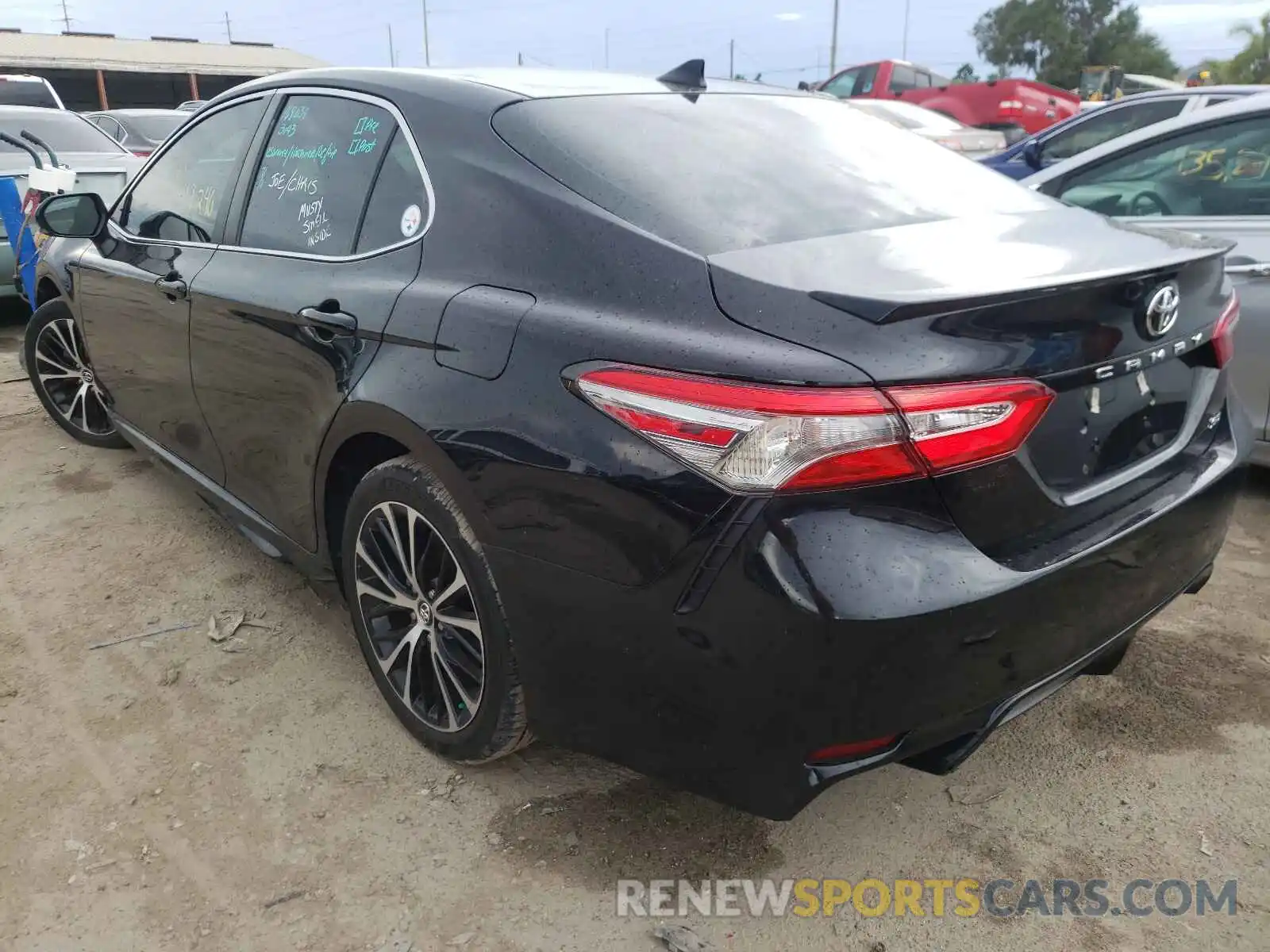 3 Photograph of a damaged car 4T1B11HK6KU793023 TOYOTA CAMRY 2019