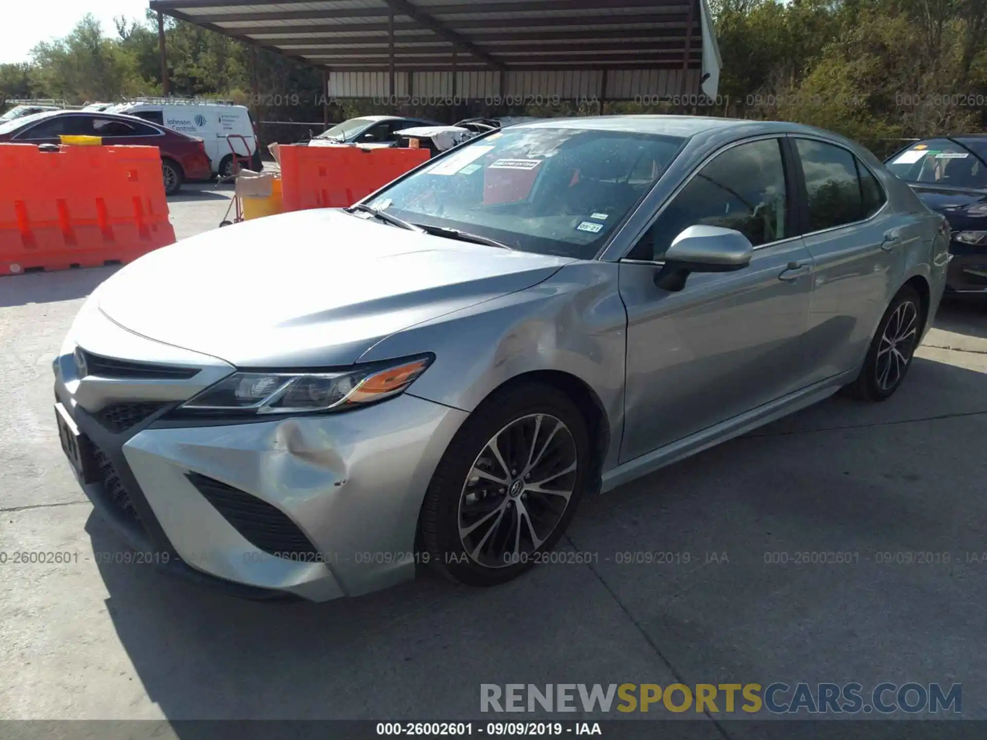 2 Photograph of a damaged car 4T1B11HK6KU798707 TOYOTA CAMRY 2019