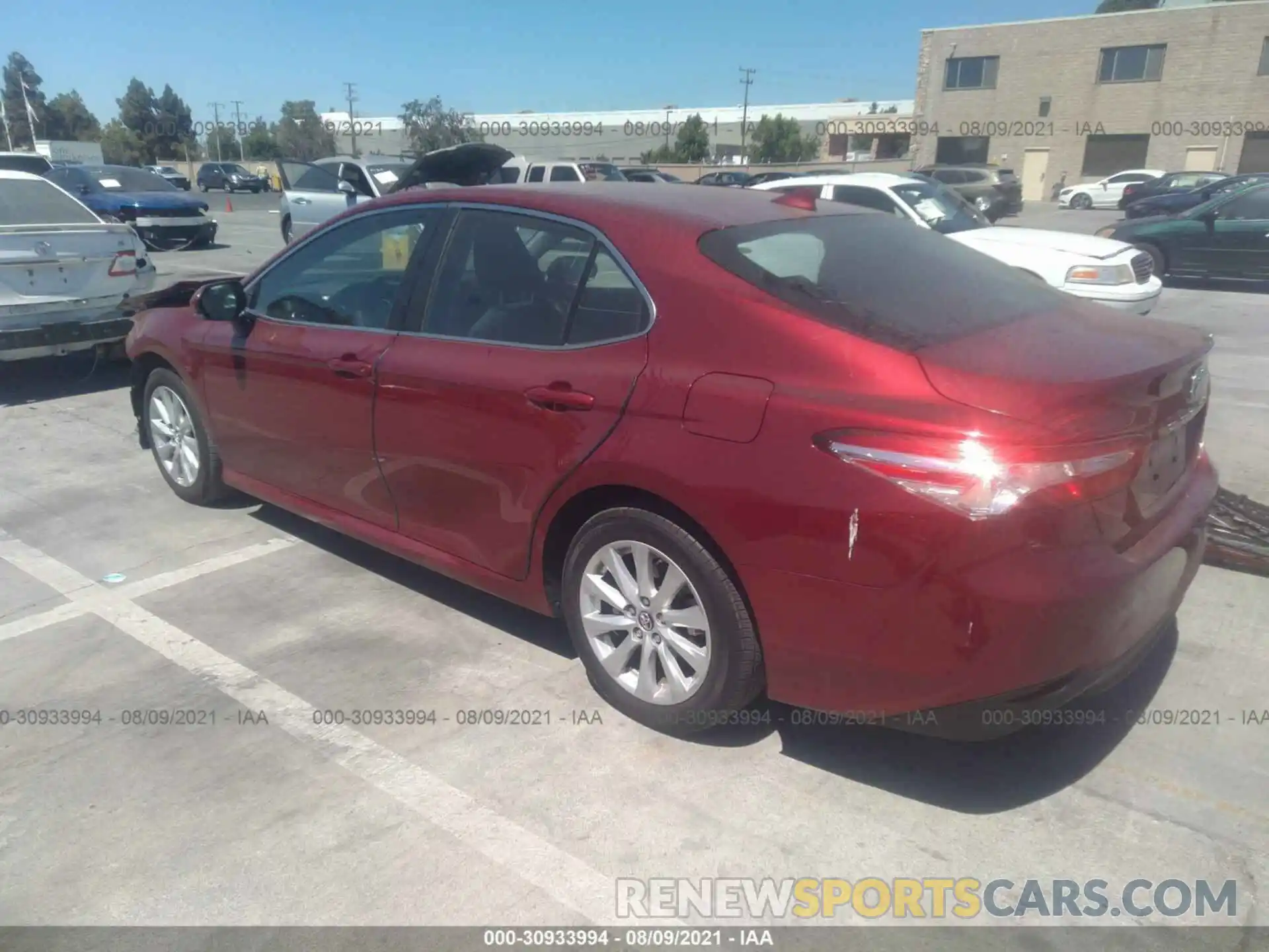 3 Photograph of a damaged car 4T1B11HK6KU800343 TOYOTA CAMRY 2019