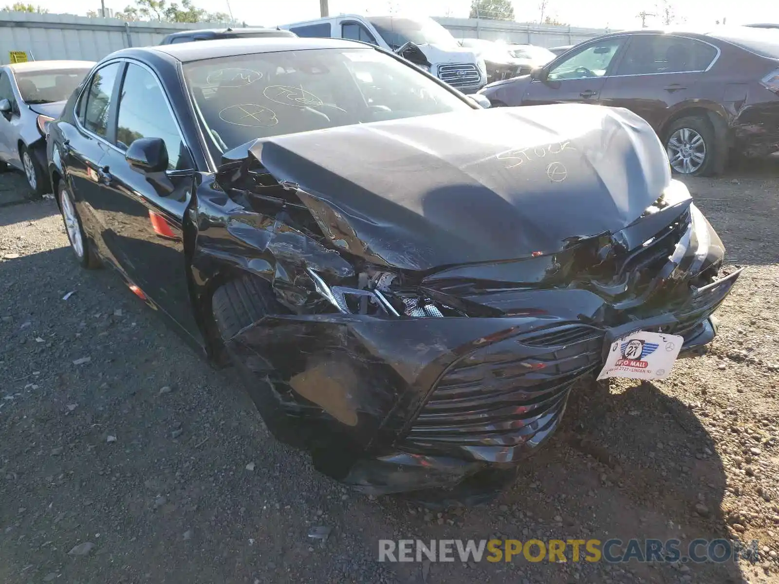 1 Photograph of a damaged car 4T1B11HK6KU803419 TOYOTA CAMRY 2019