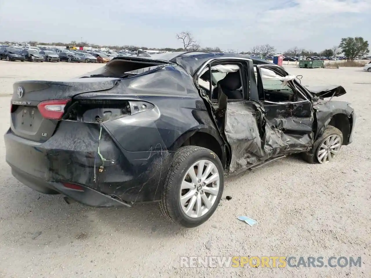 9 Photograph of a damaged car 4T1B11HK6KU807325 TOYOTA CAMRY 2019