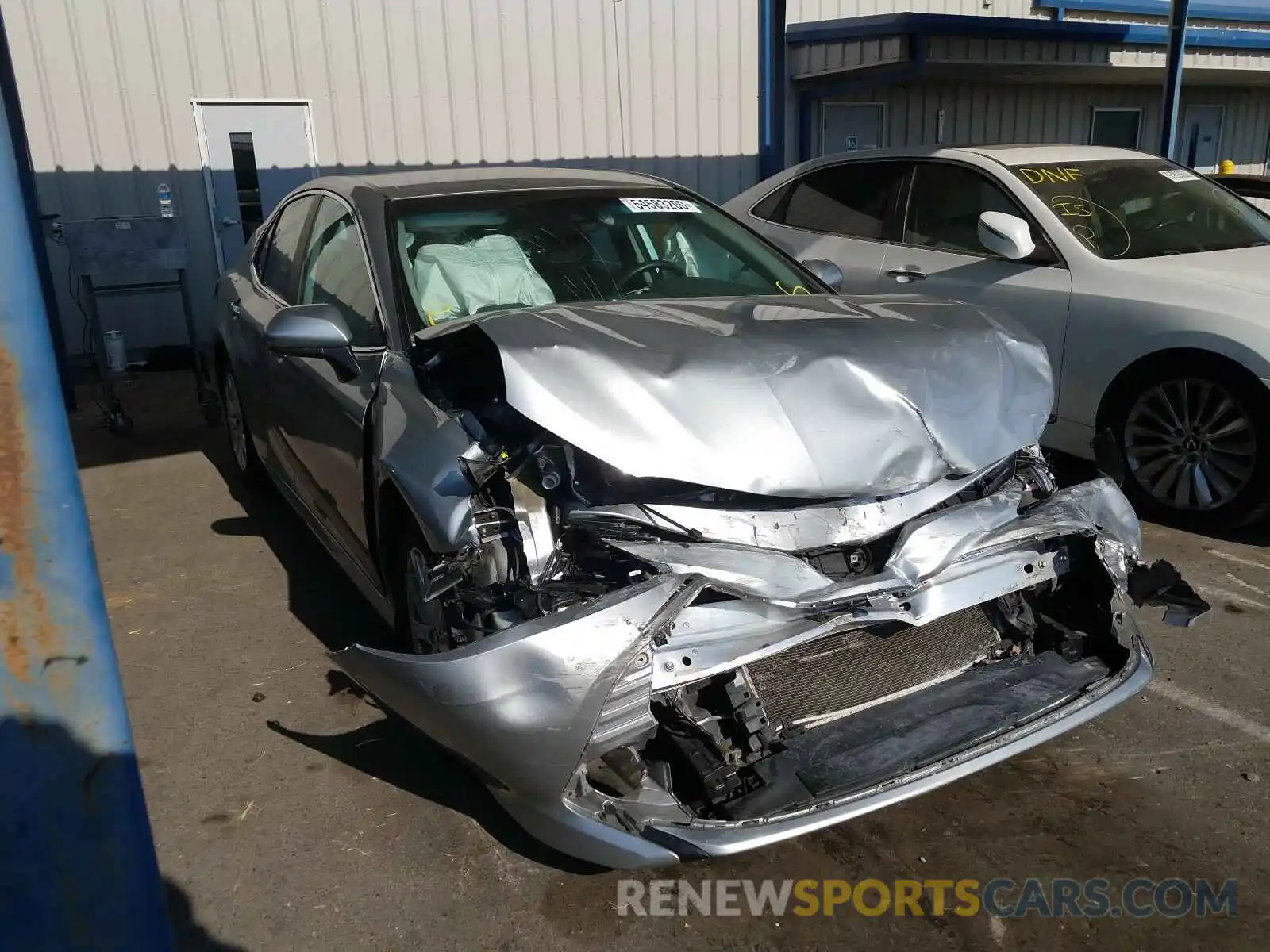 1 Photograph of a damaged car 4T1B11HK6KU809298 TOYOTA CAMRY 2019