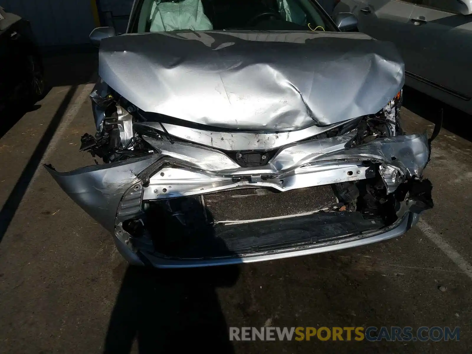 9 Photograph of a damaged car 4T1B11HK6KU809298 TOYOTA CAMRY 2019