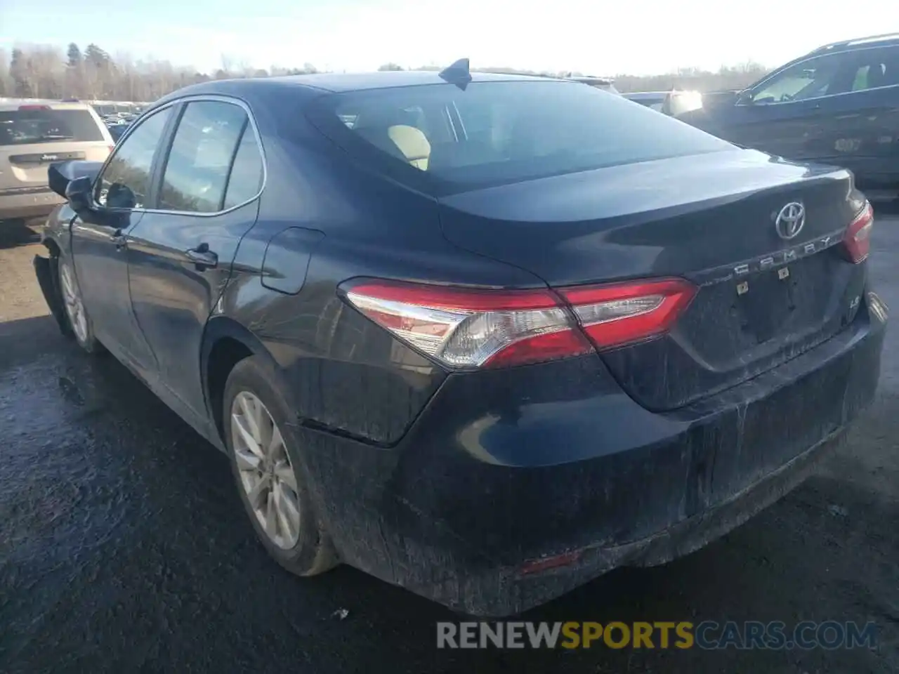 3 Photograph of a damaged car 4T1B11HK6KU814503 TOYOTA CAMRY 2019