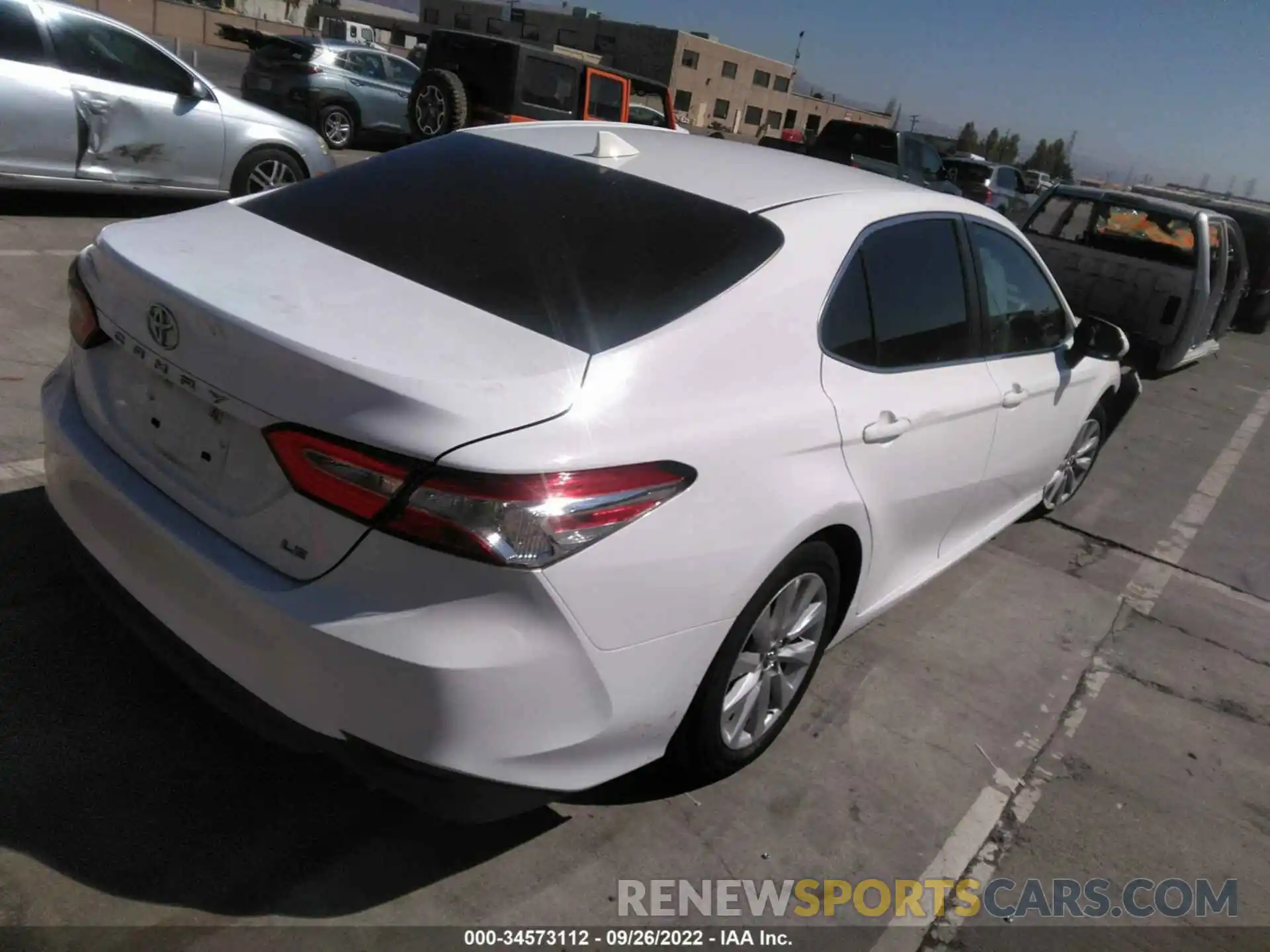 4 Фотография поврежденного автомобиля 4T1B11HK6KU815019 TOYOTA CAMRY 2019