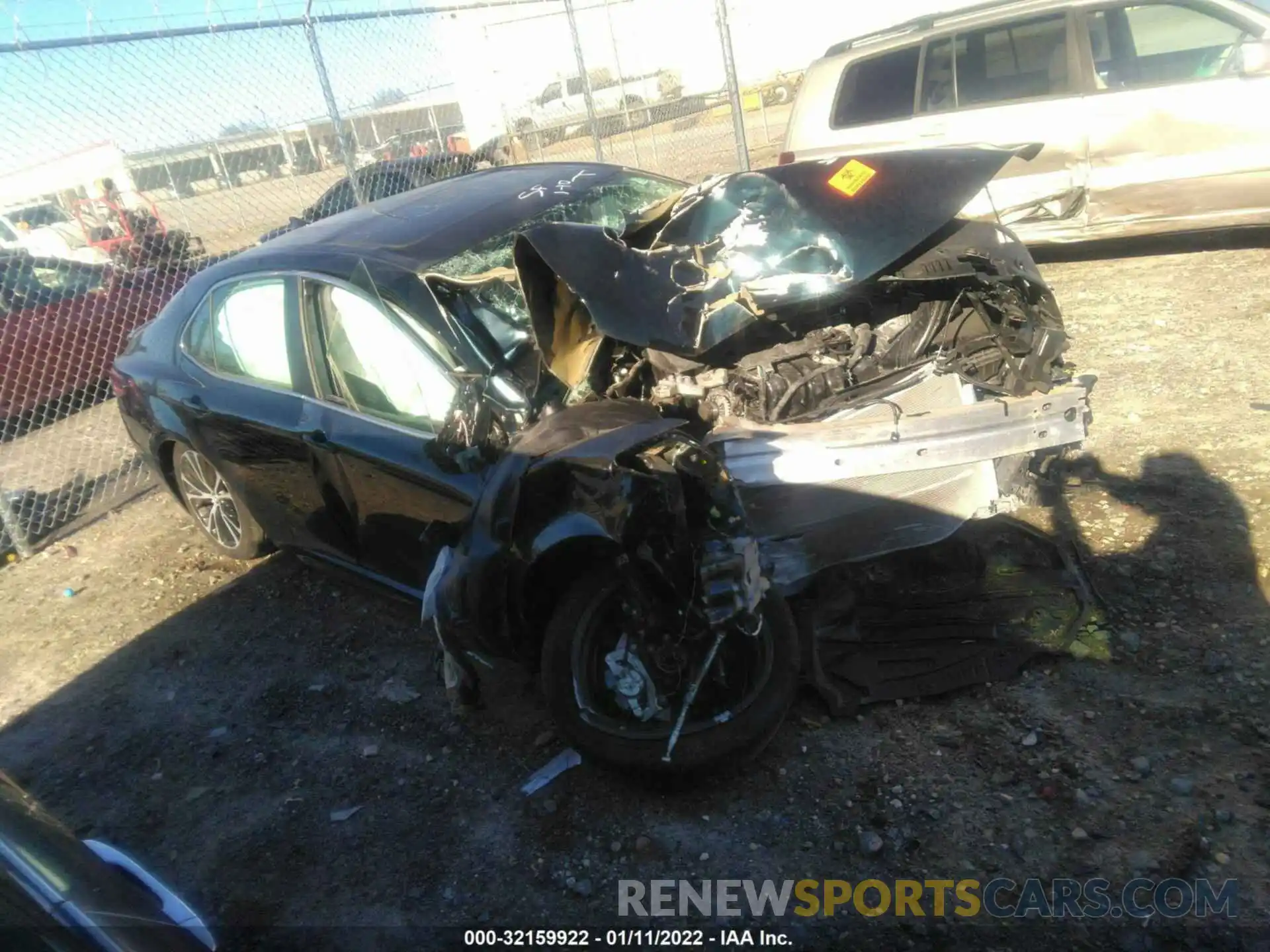 1 Photograph of a damaged car 4T1B11HK6KU816123 TOYOTA CAMRY 2019