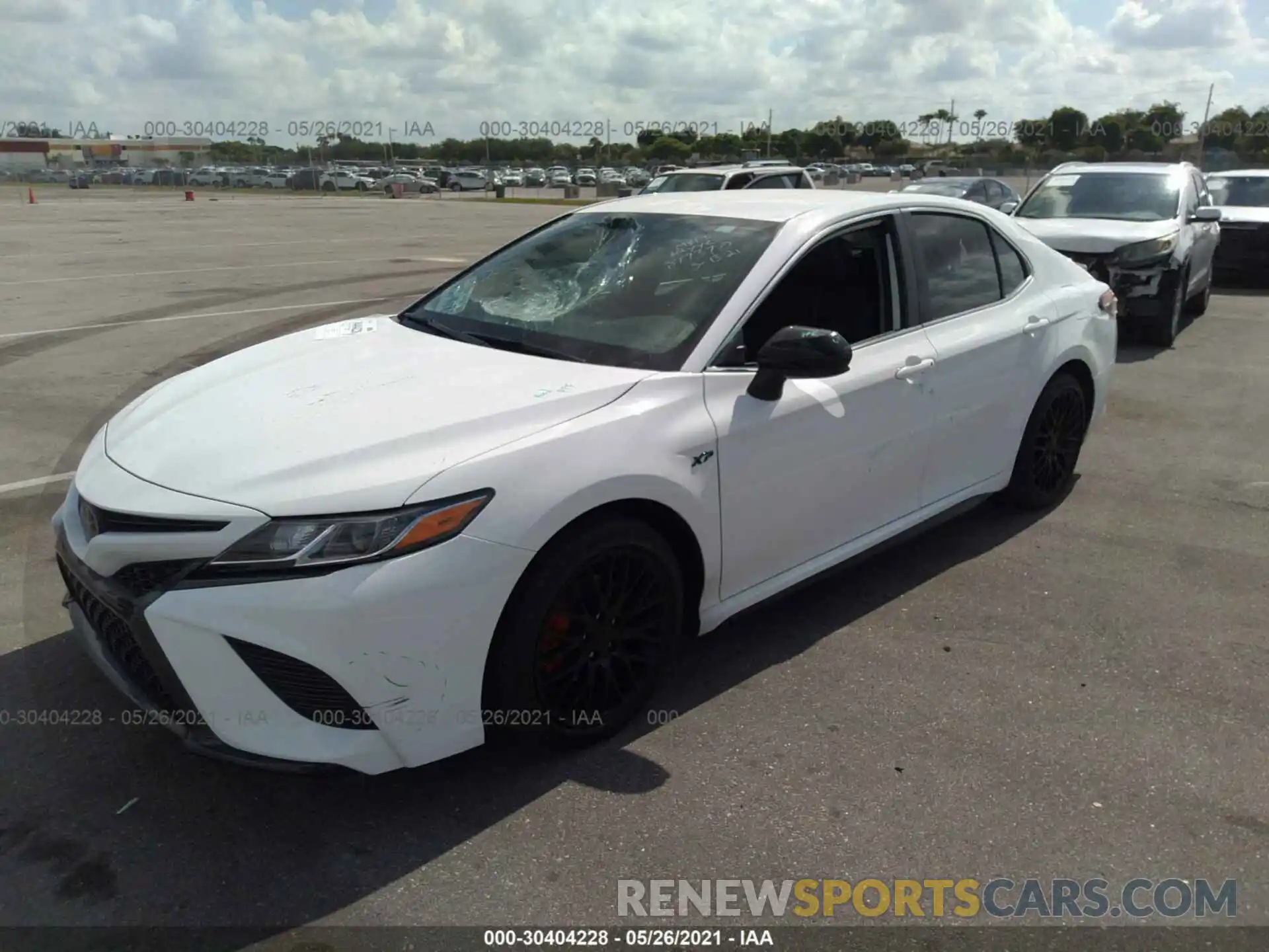 6 Photograph of a damaged car 4T1B11HK6KU817370 TOYOTA CAMRY 2019