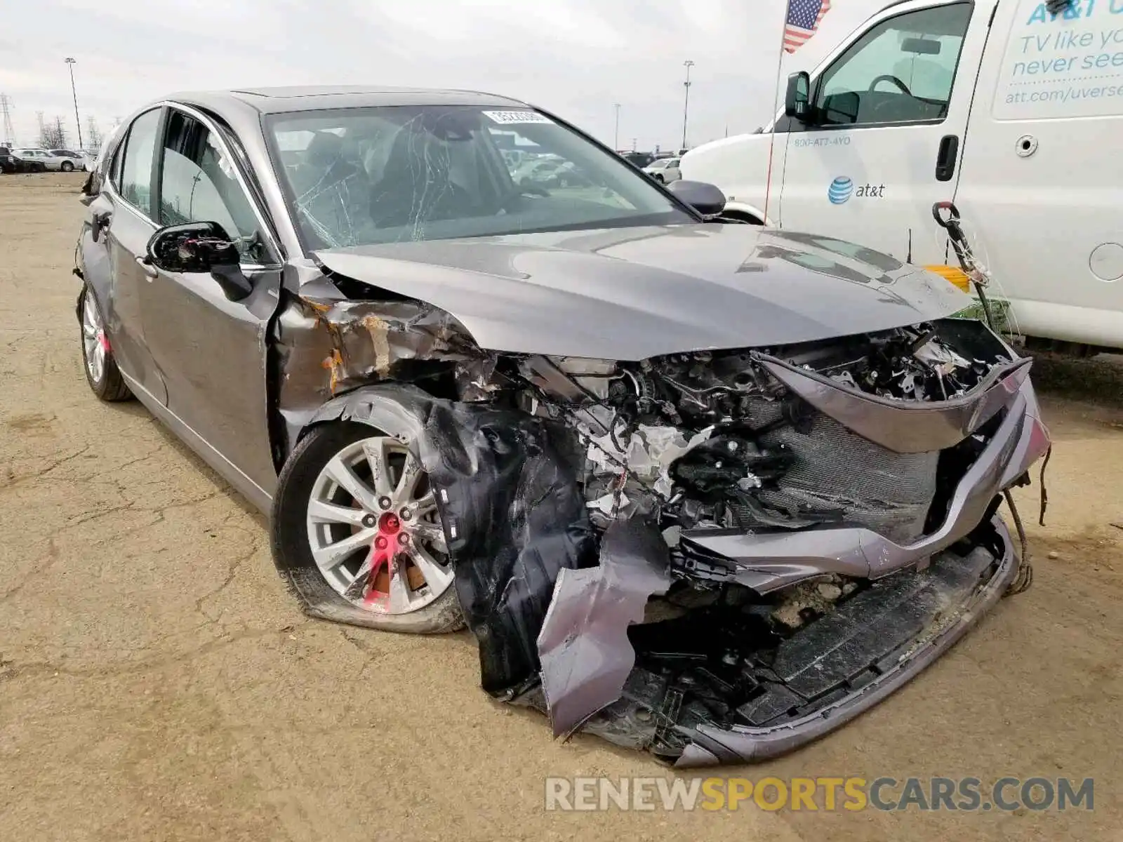 1 Photograph of a damaged car 4T1B11HK6KU817997 TOYOTA CAMRY 2019