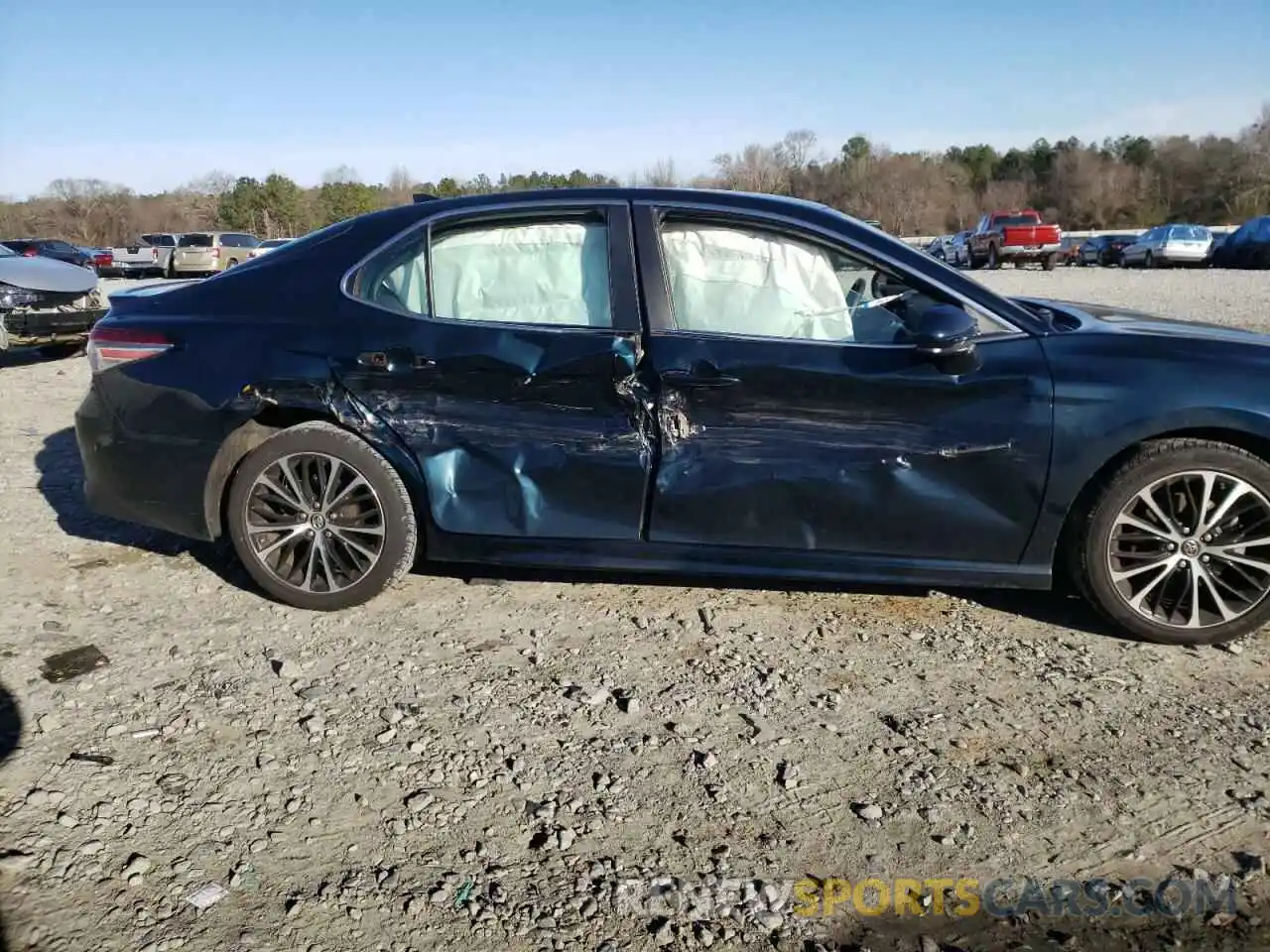 9 Photograph of a damaged car 4T1B11HK6KU818955 TOYOTA CAMRY 2019