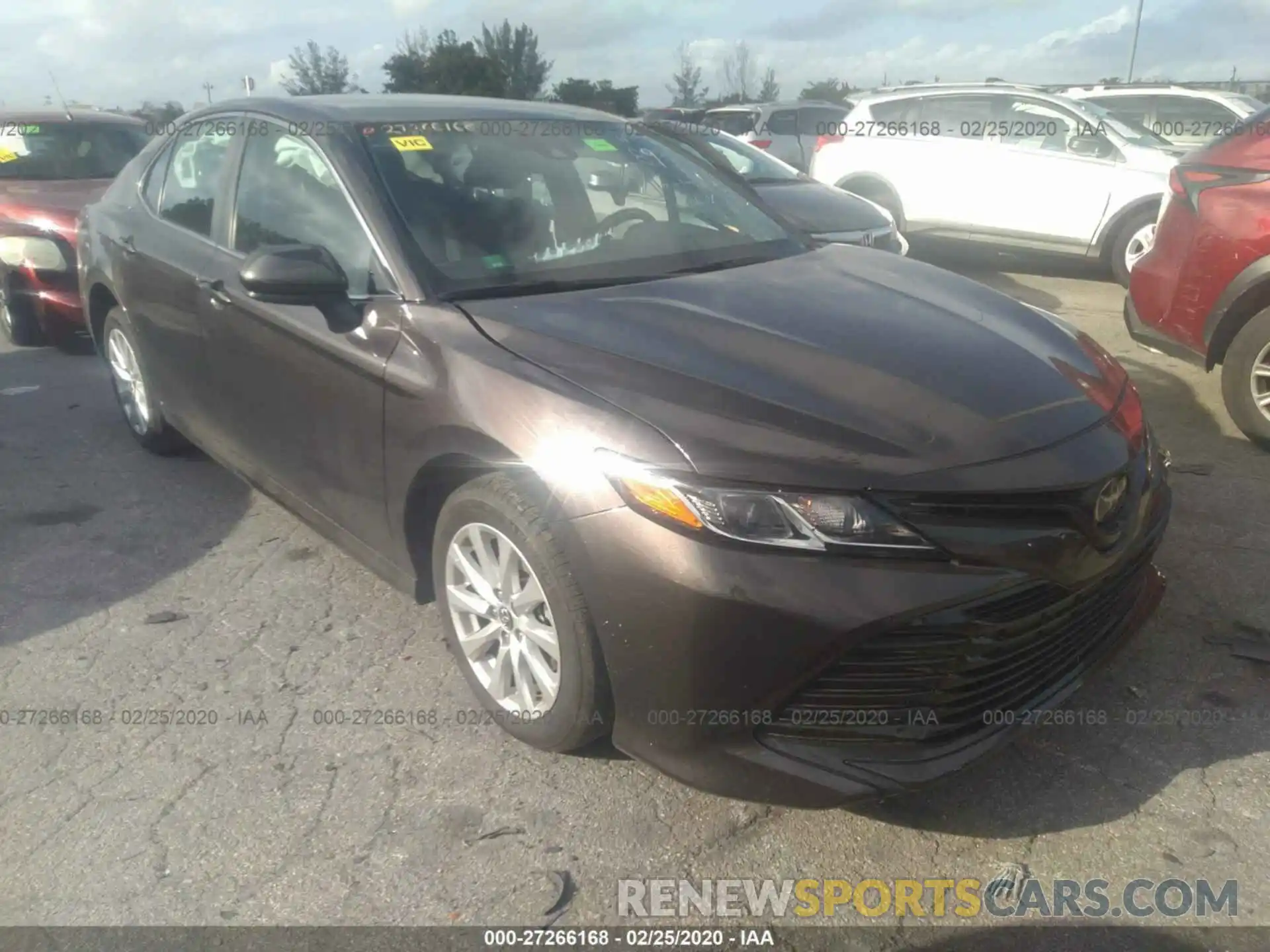 1 Photograph of a damaged car 4T1B11HK6KU818972 TOYOTA CAMRY 2019