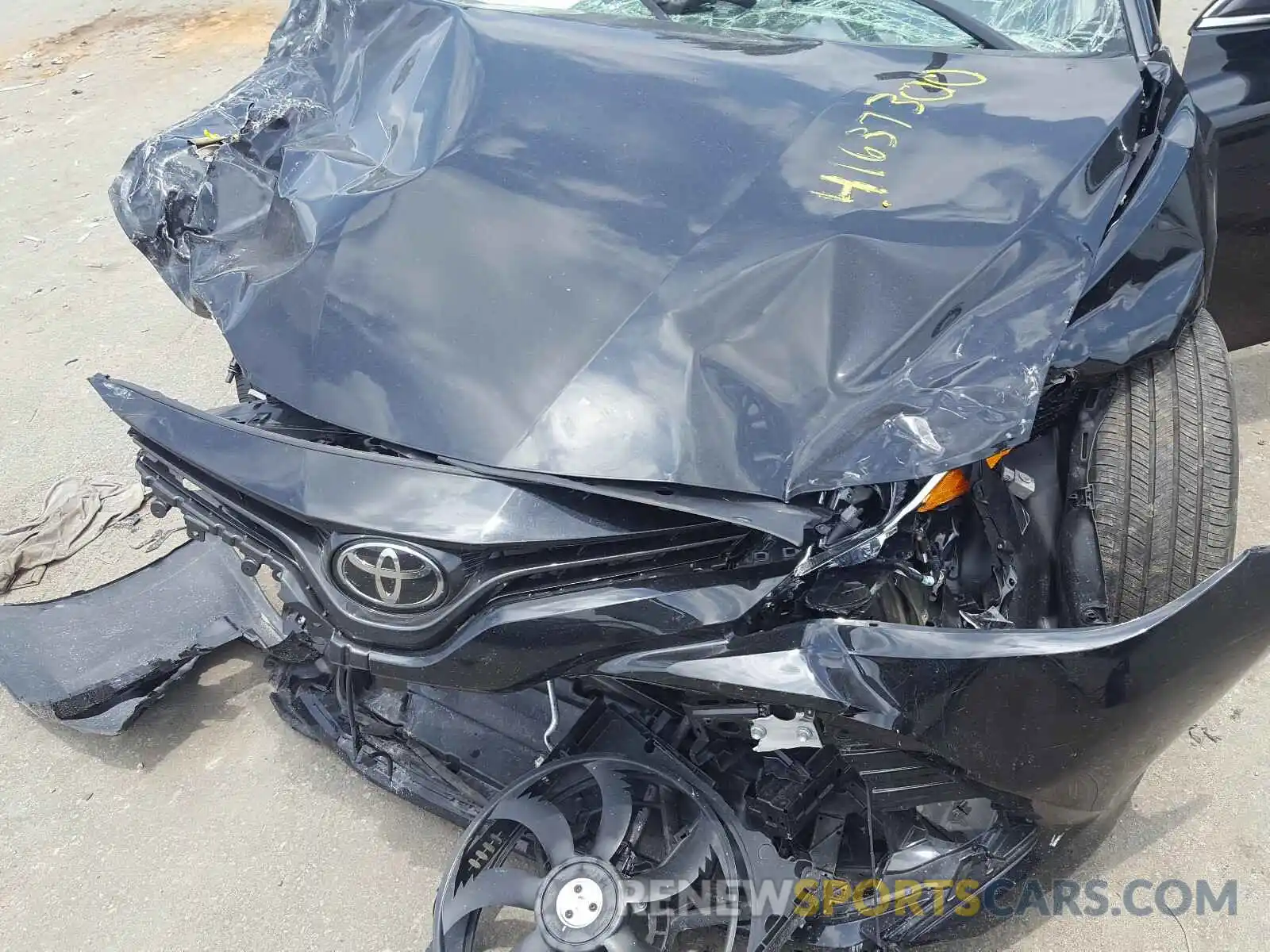 7 Photograph of a damaged car 4T1B11HK6KU819023 TOYOTA CAMRY 2019