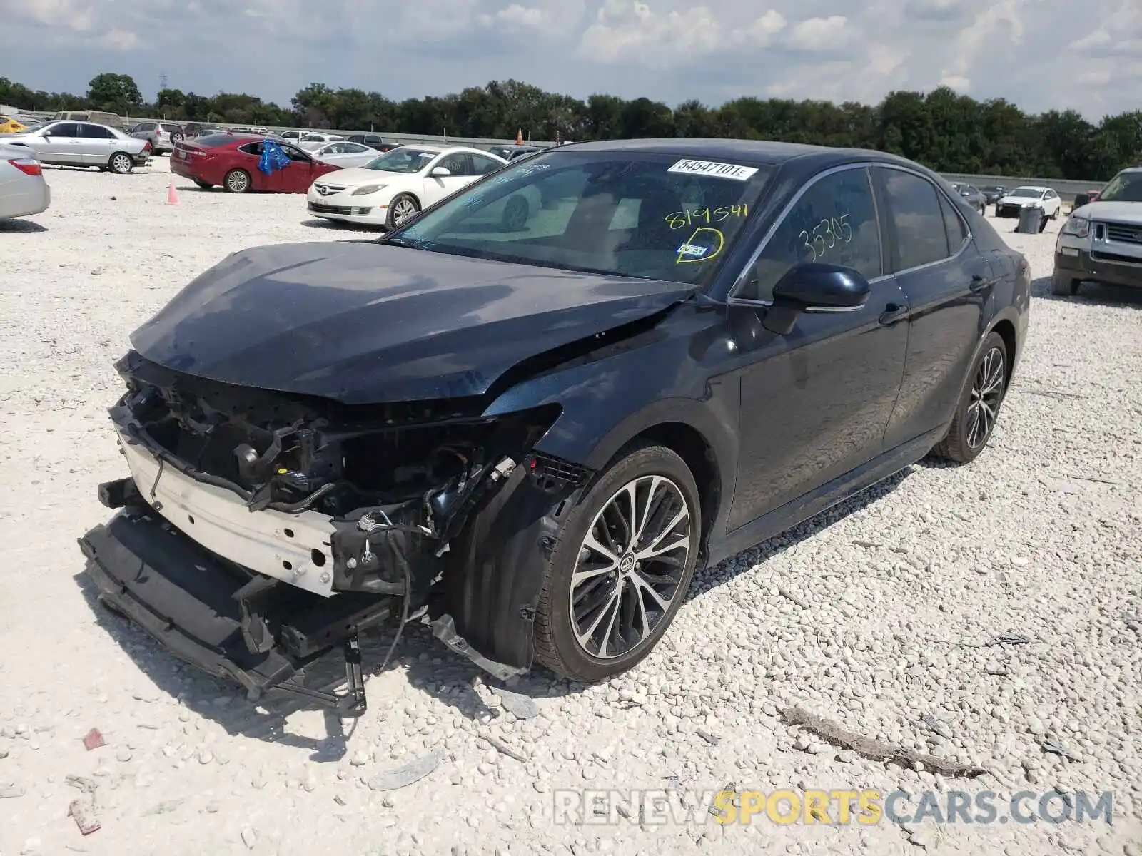 2 Photograph of a damaged car 4T1B11HK6KU819541 TOYOTA CAMRY 2019