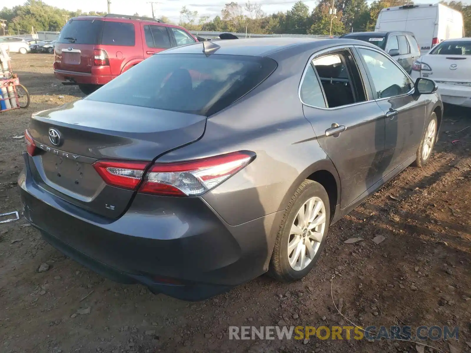 4 Photograph of a damaged car 4T1B11HK6KU822004 TOYOTA CAMRY 2019