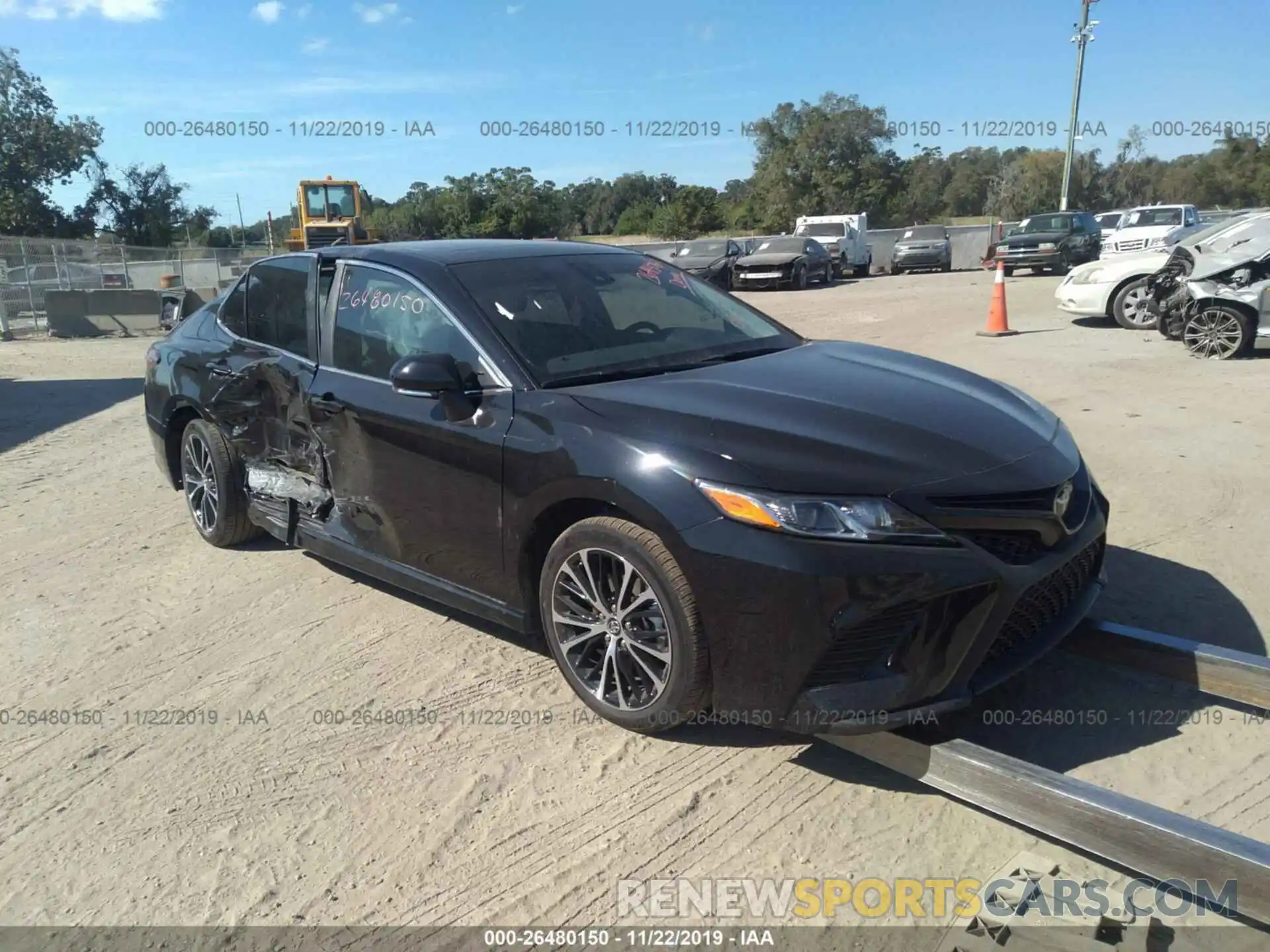 1 Photograph of a damaged car 4T1B11HK6KU822858 TOYOTA CAMRY 2019