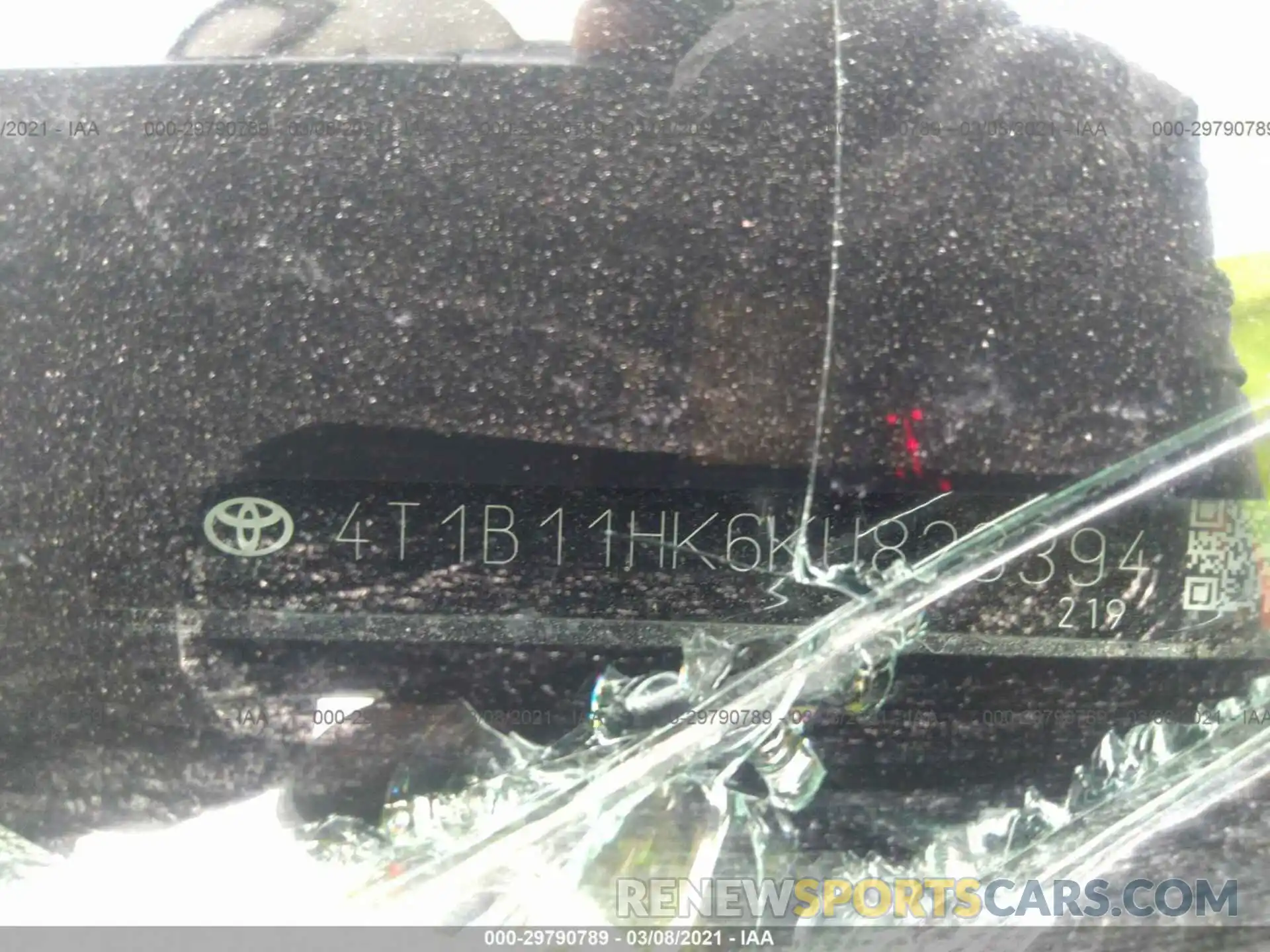 9 Photograph of a damaged car 4T1B11HK6KU823394 TOYOTA CAMRY 2019