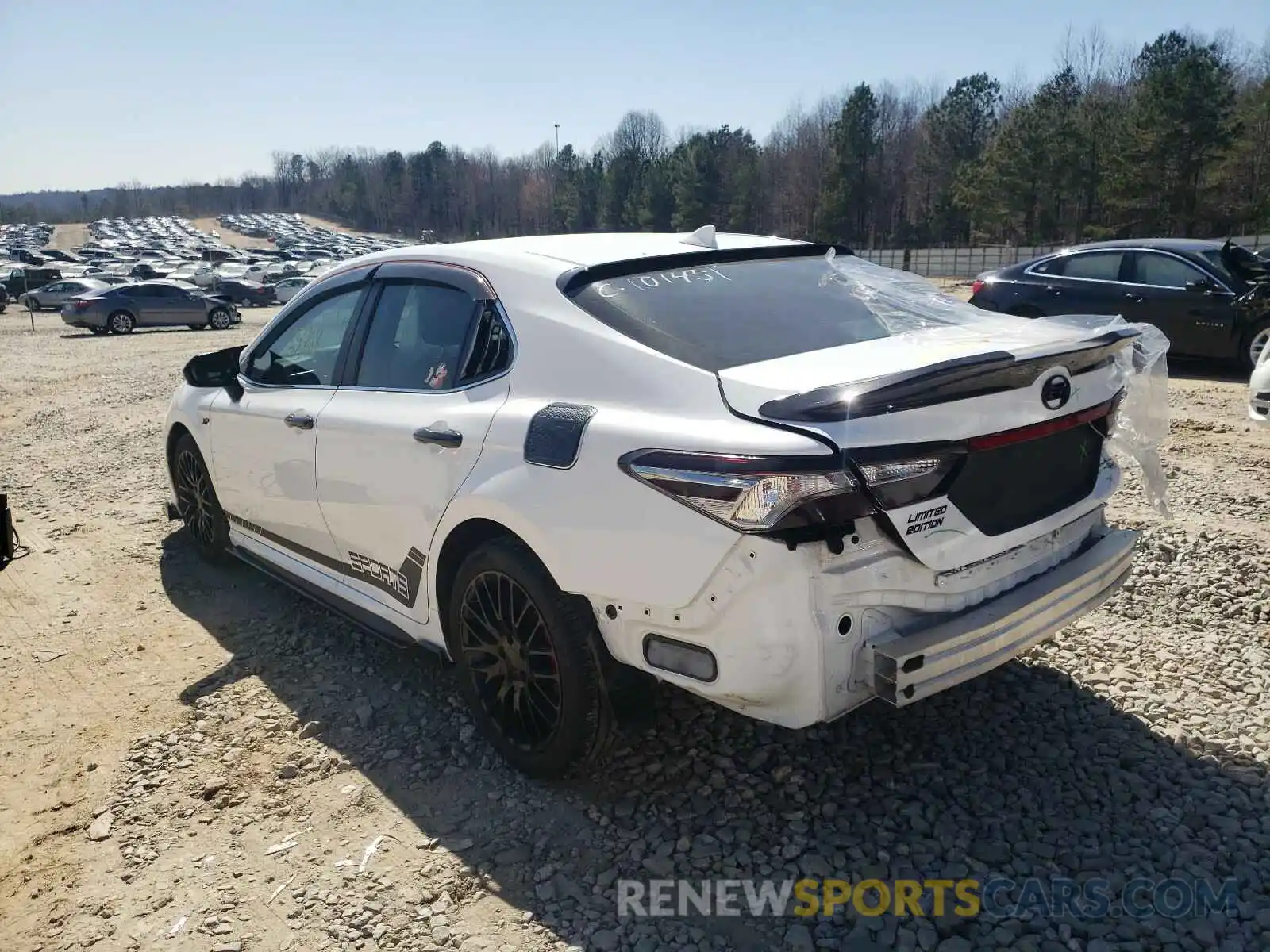 3 Photograph of a damaged car 4T1B11HK6KU823797 TOYOTA CAMRY 2019