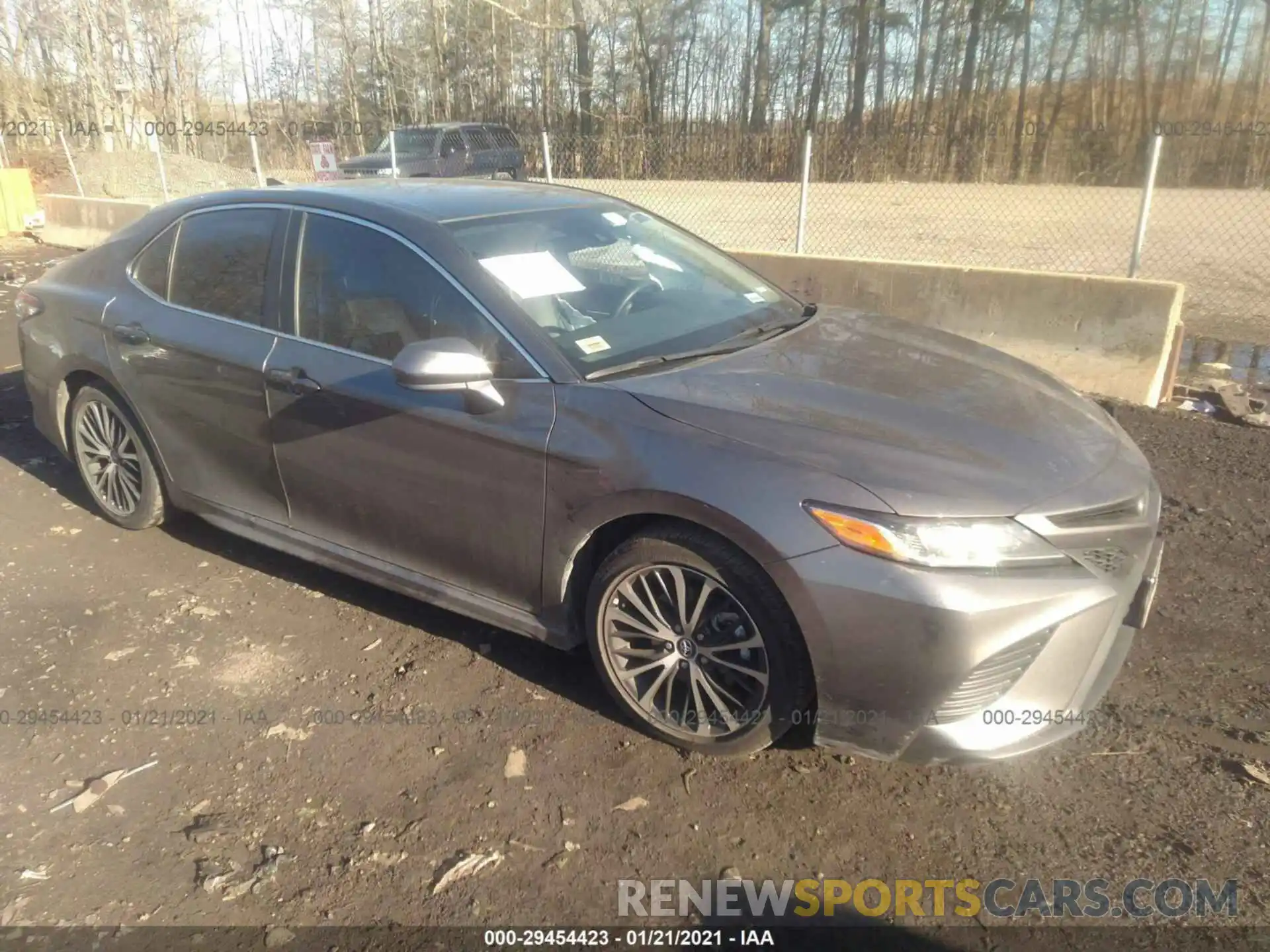 1 Photograph of a damaged car 4T1B11HK6KU827865 TOYOTA CAMRY 2019