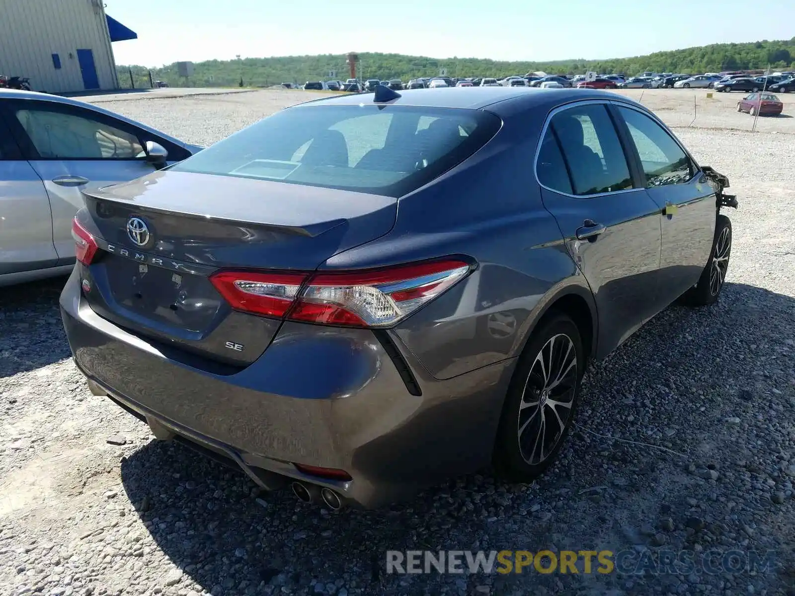 4 Photograph of a damaged car 4T1B11HK6KU830233 TOYOTA CAMRY 2019