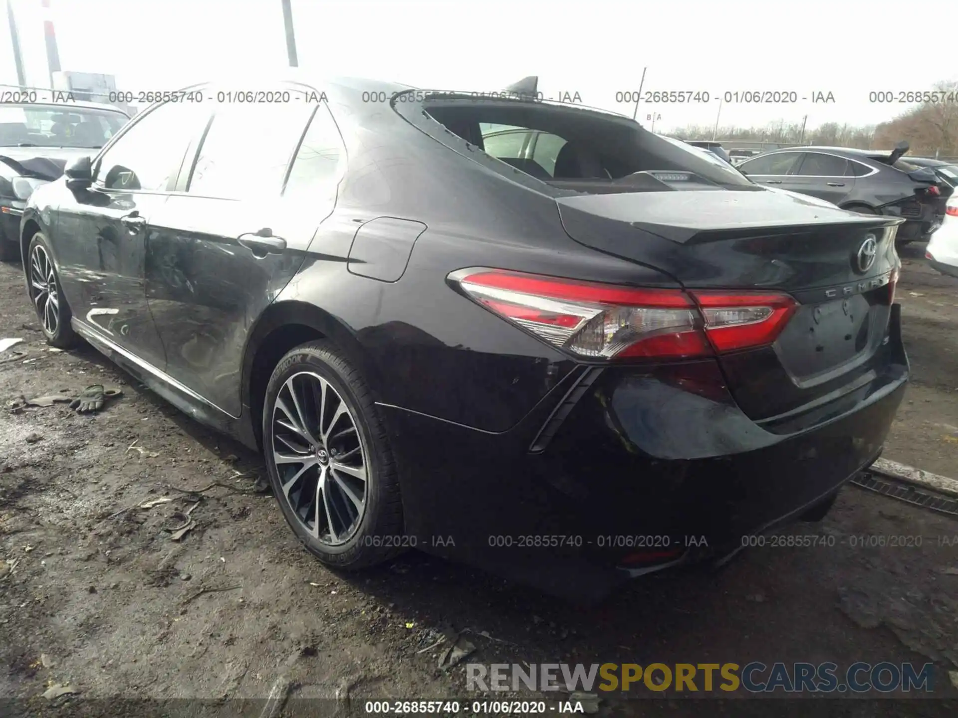 3 Фотография поврежденного автомобиля 4T1B11HK6KU831317 TOYOTA CAMRY 2019