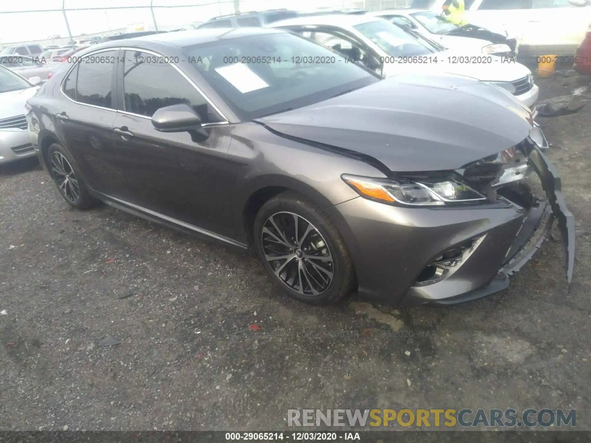 1 Photograph of a damaged car 4T1B11HK6KU832774 TOYOTA CAMRY 2019