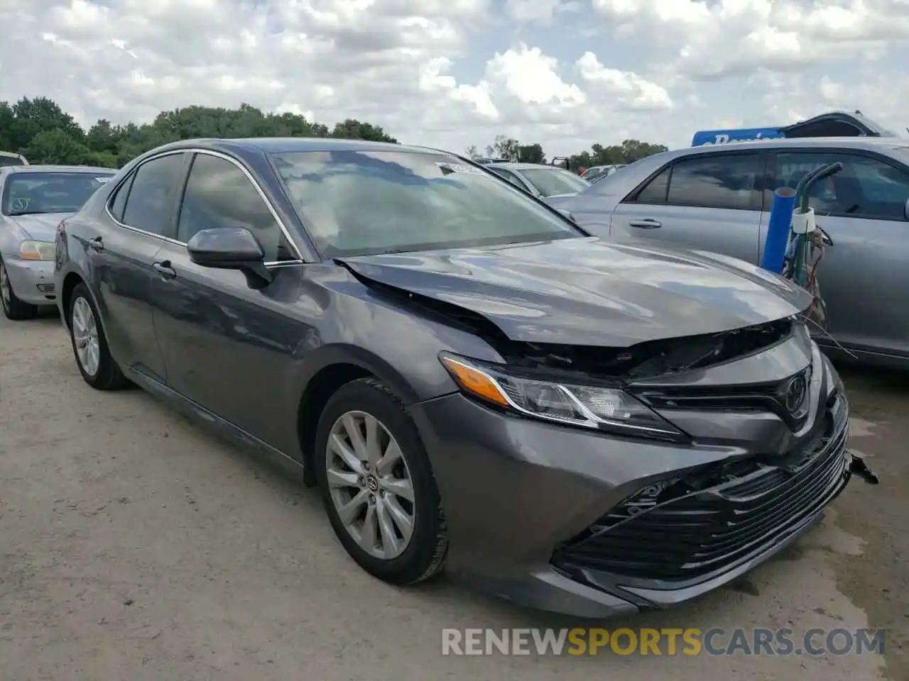 1 Photograph of a damaged car 4T1B11HK6KU834363 TOYOTA CAMRY 2019