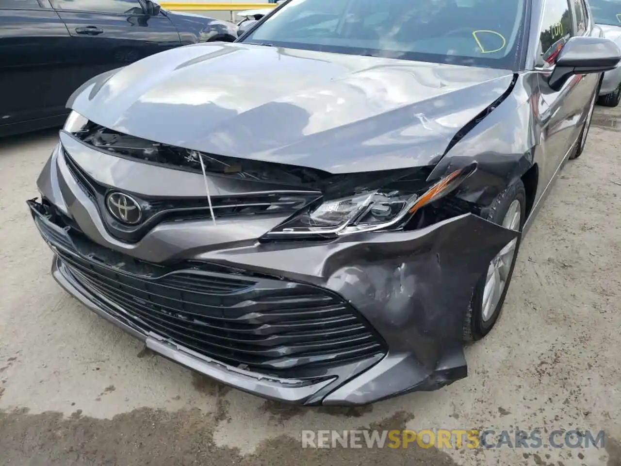 9 Photograph of a damaged car 4T1B11HK6KU834363 TOYOTA CAMRY 2019