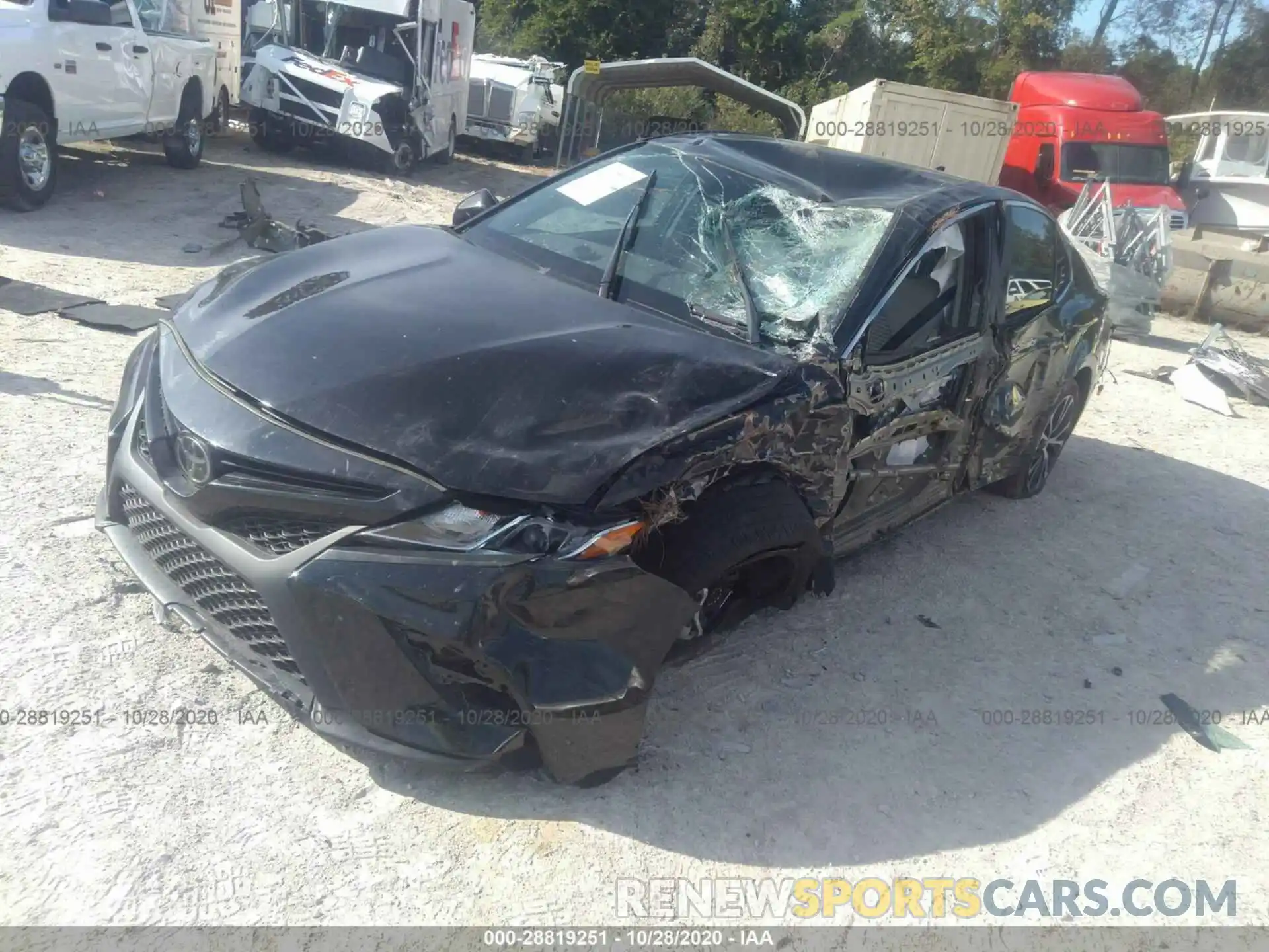 2 Photograph of a damaged car 4T1B11HK6KU836419 TOYOTA CAMRY 2019