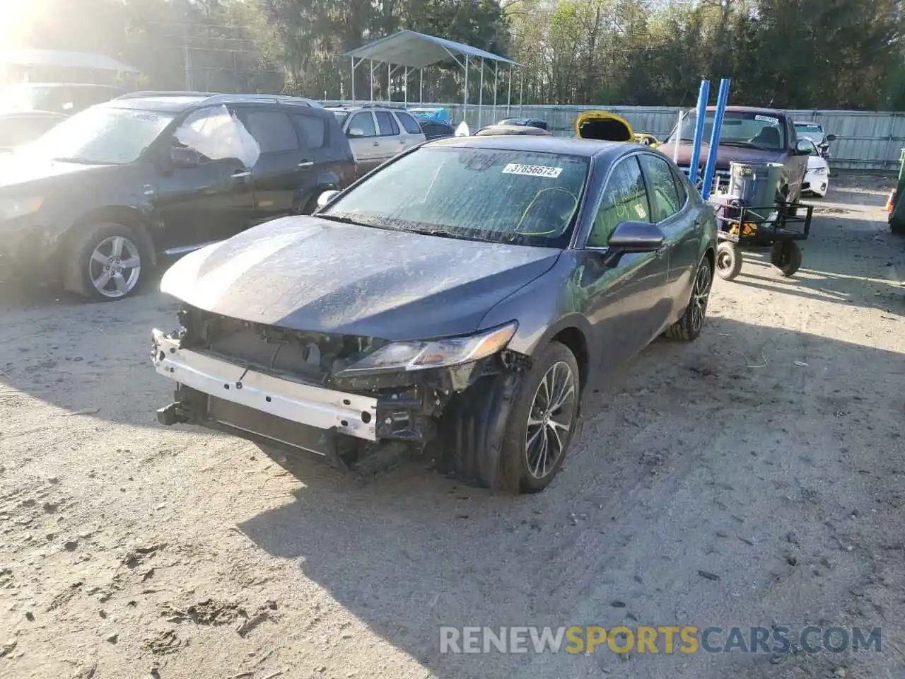 2 Photograph of a damaged car 4T1B11HK6KU837120 TOYOTA CAMRY 2019