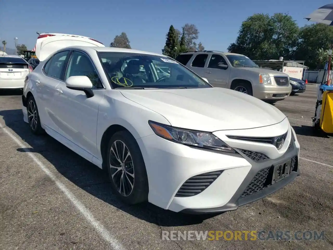 1 Photograph of a damaged car 4T1B11HK6KU837375 TOYOTA CAMRY 2019