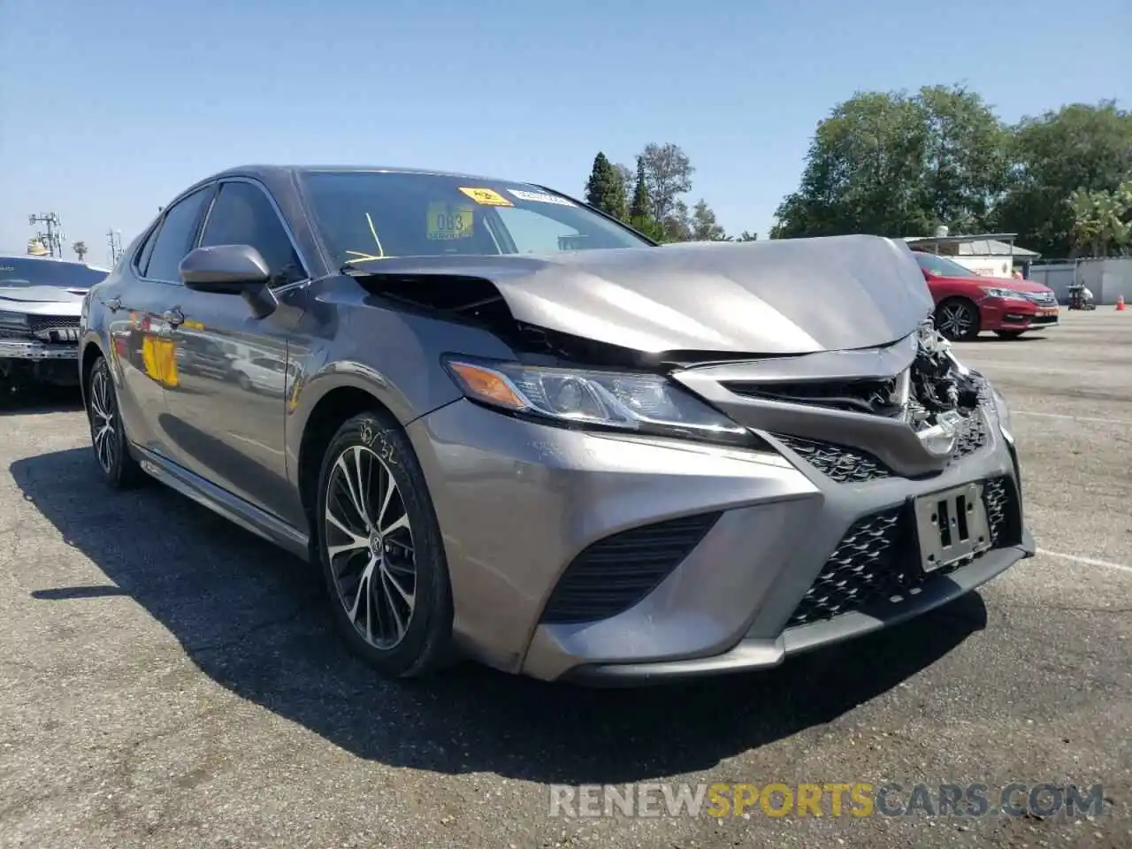 1 Photograph of a damaged car 4T1B11HK6KU838980 TOYOTA CAMRY 2019