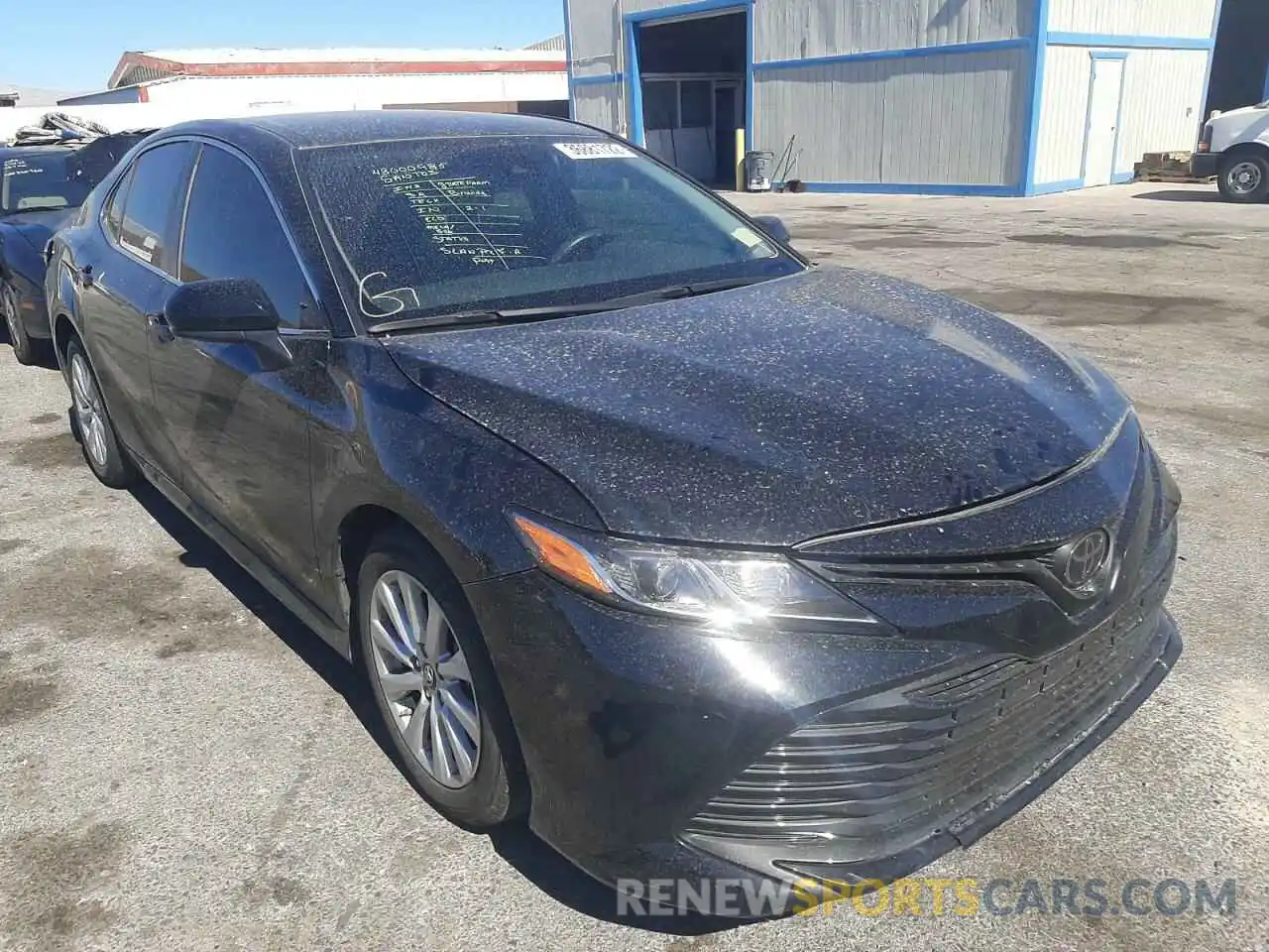 1 Photograph of a damaged car 4T1B11HK6KU841734 TOYOTA CAMRY 2019