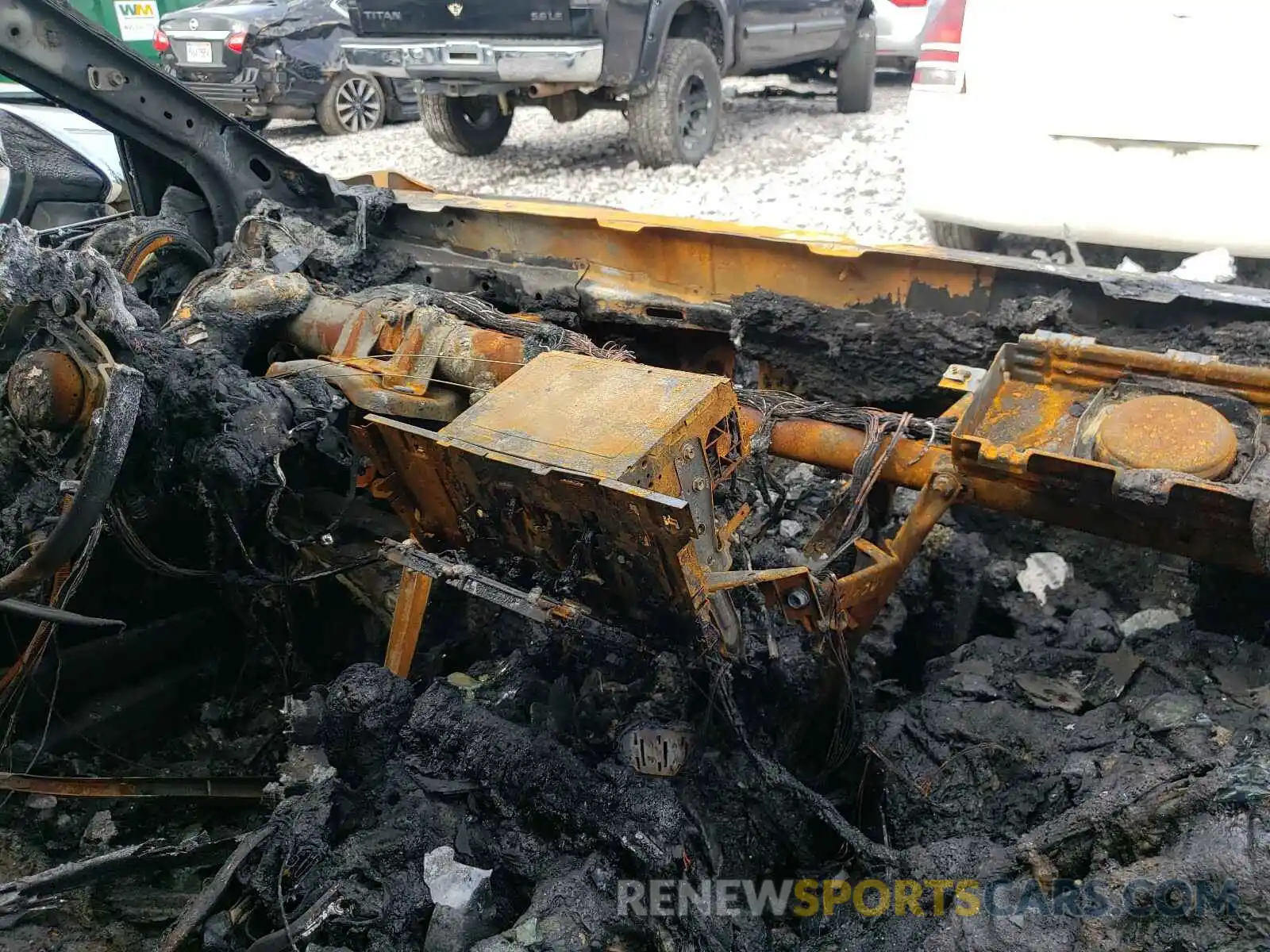 9 Фотография поврежденного автомобиля 4T1B11HK6KU844469 TOYOTA CAMRY 2019