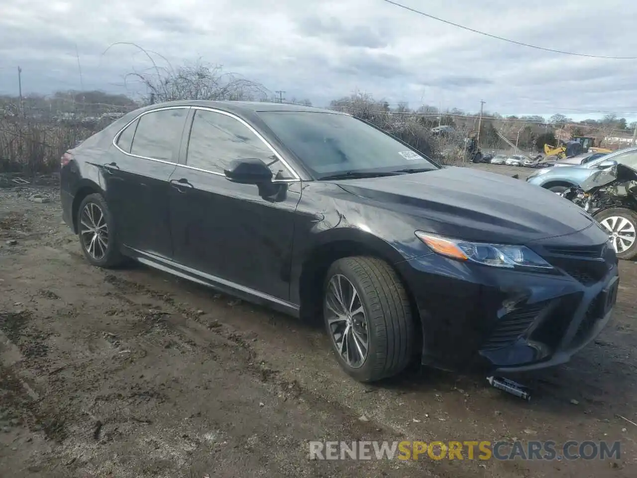 4 Photograph of a damaged car 4T1B11HK6KU844567 TOYOTA CAMRY 2019